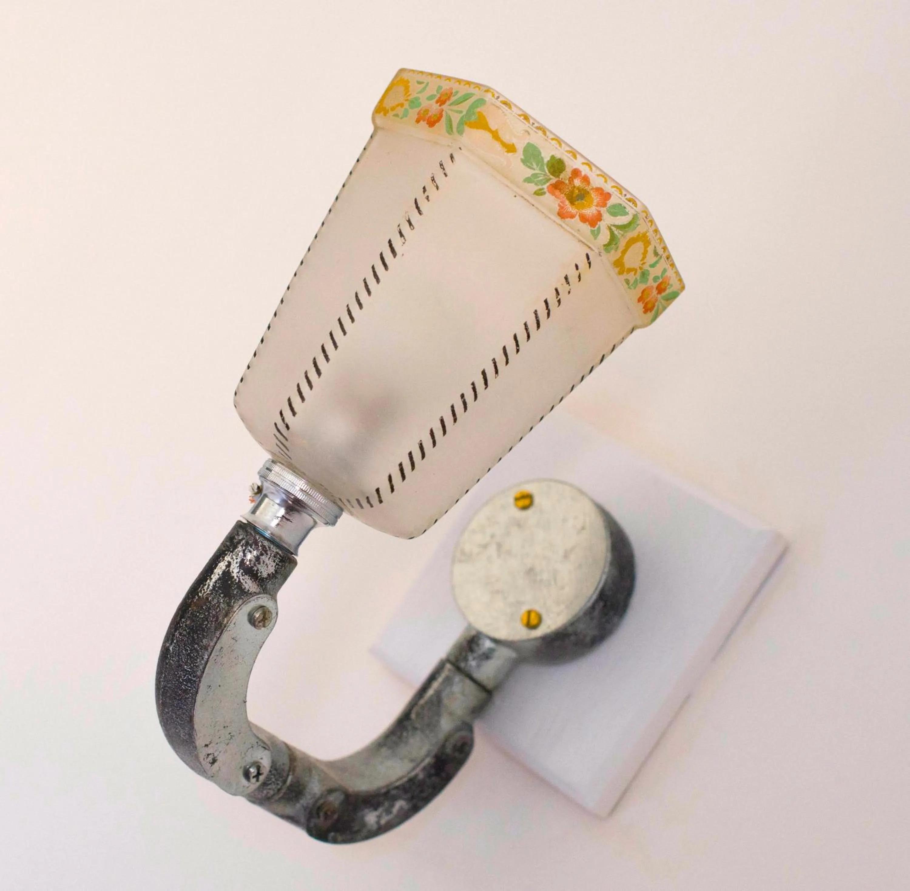 Decorative detail in Dog and Whistle Pub