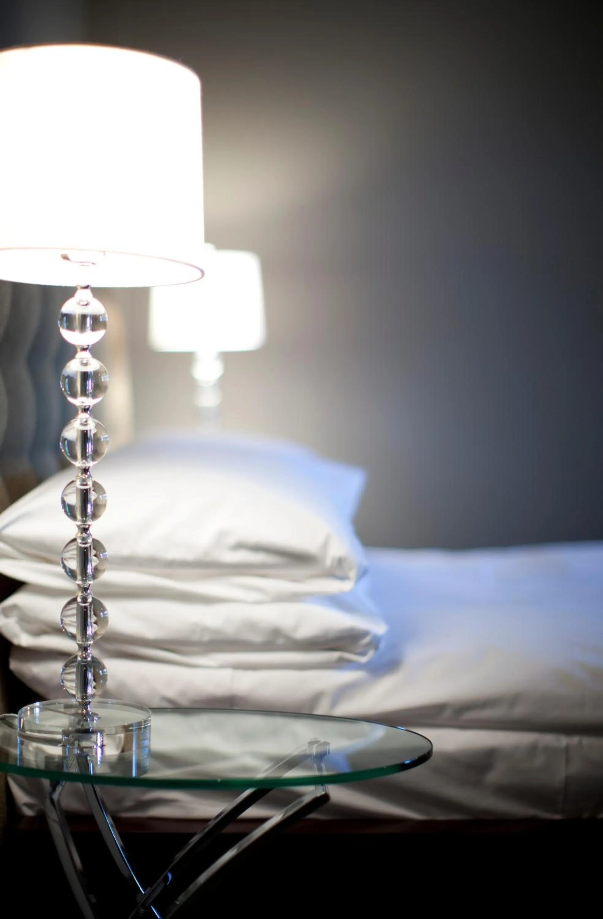 Bed in Le Pleasant Hôtel & Café