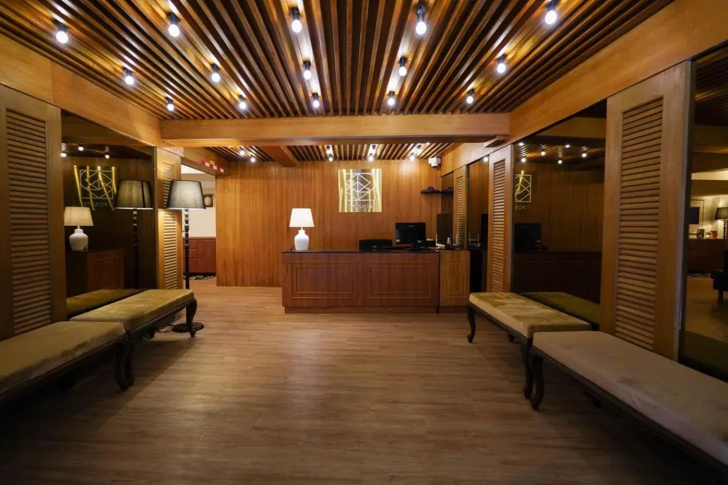 Lobby or reception in The poshtel Bangkok By Benya Lobby or reception in The poshtel Bangkok By Benya