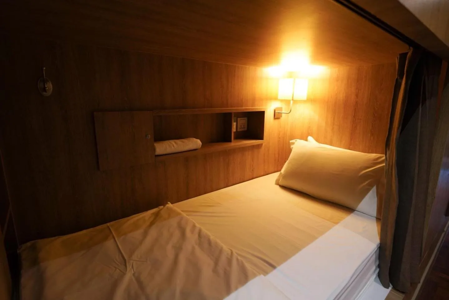 Bed in The poshtel Bangkok By Benya