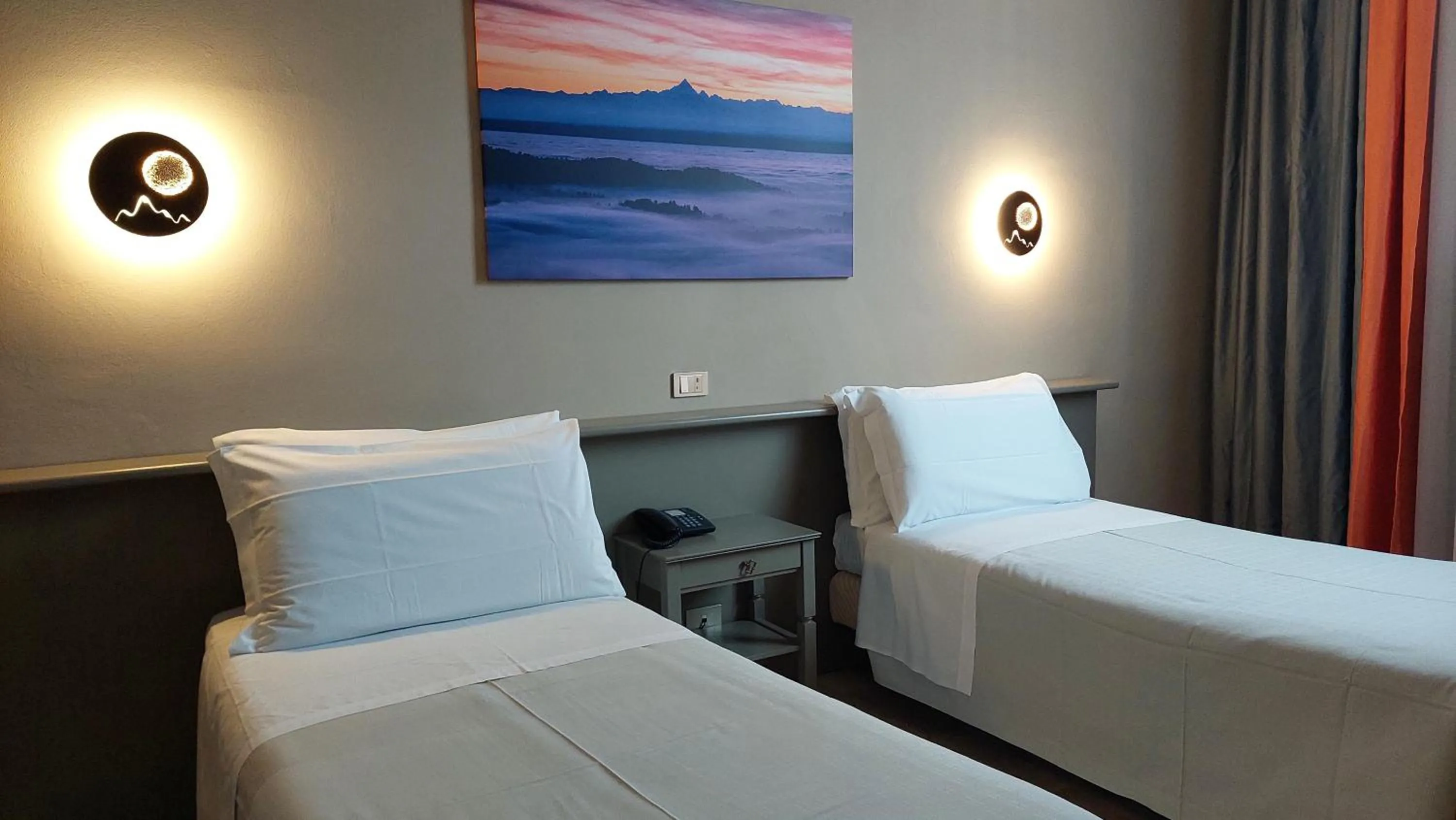 Bedroom, Bed in Eurohotel