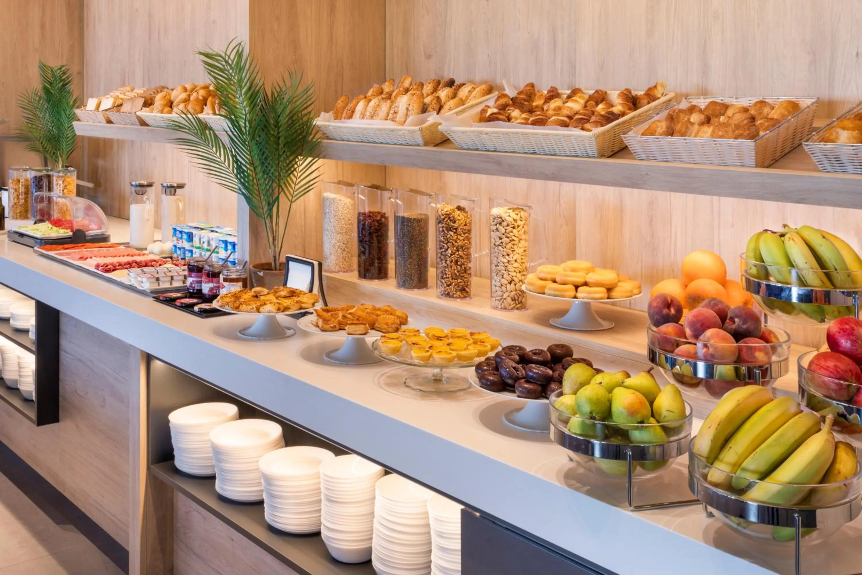 Buffet breakfast in B&B HOTEL Vila do Conde
