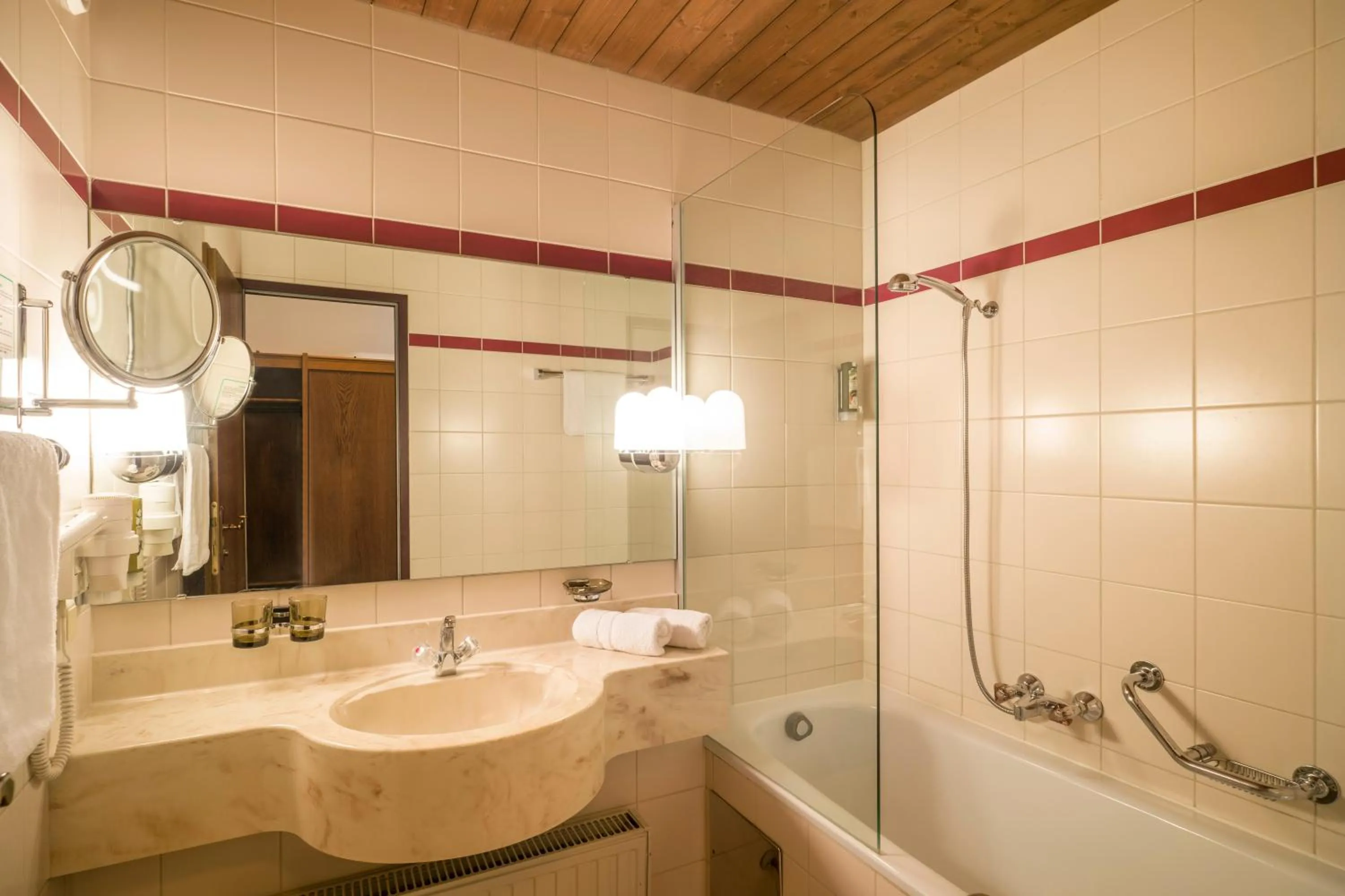 Bathroom in Alte Post