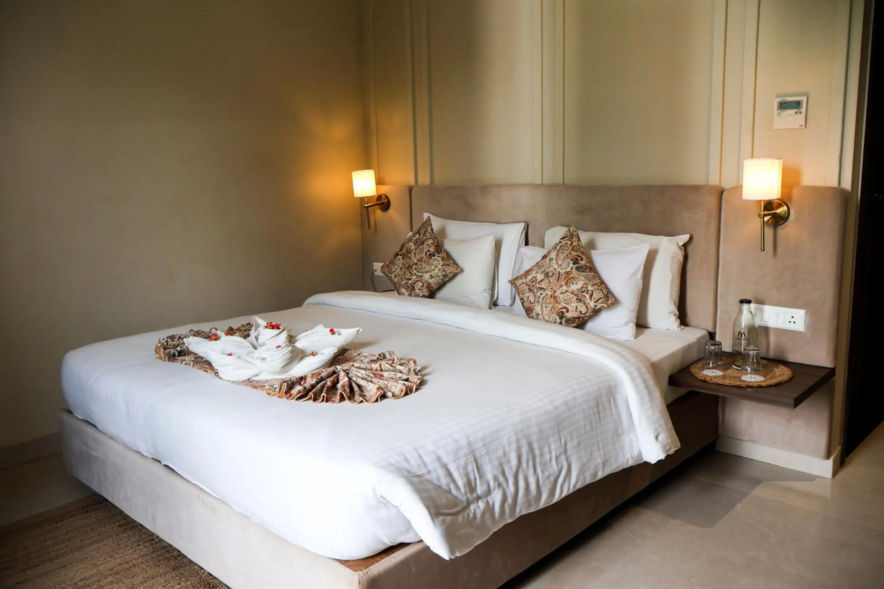 Bed in HHW Buddha Lineage