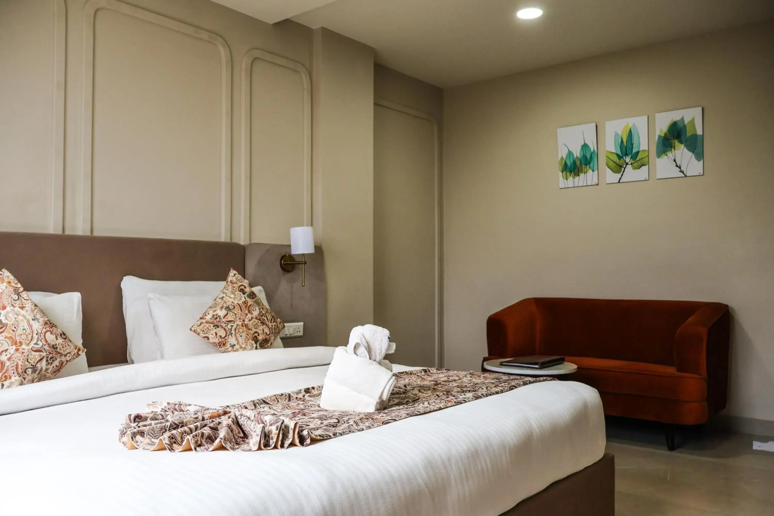 Bed in HHW Buddha Lineage Bed in HHW Buddha Lineage