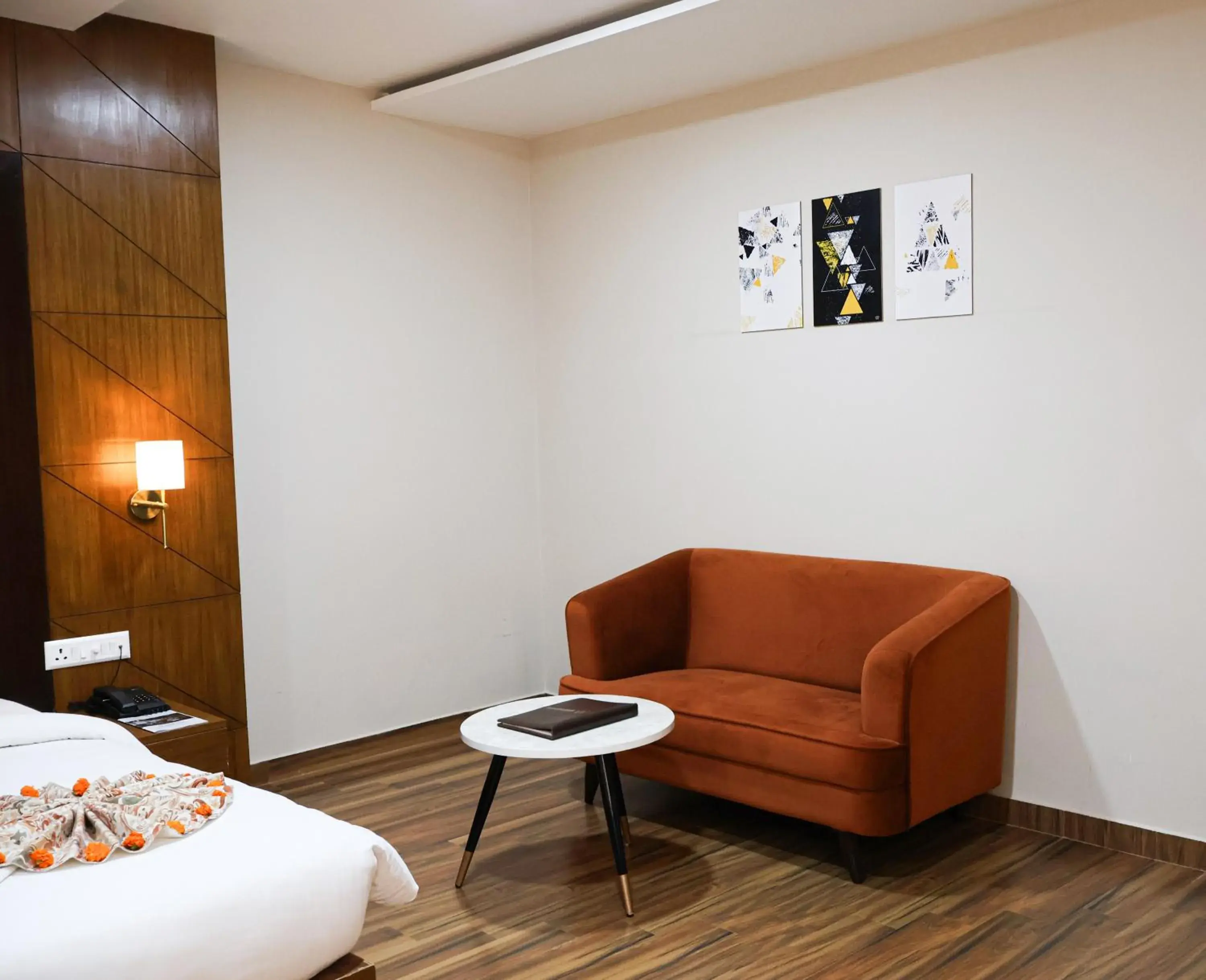 Bed in HHW Buddha Lineage Bed in HHW Buddha Lineage