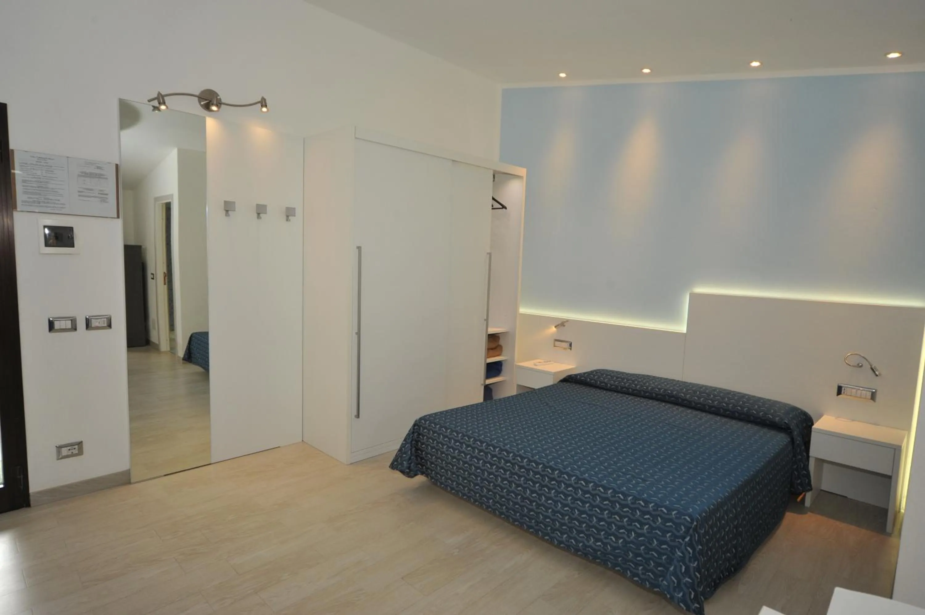 Photo of the whole room, Bed in Casa Campanella Resort