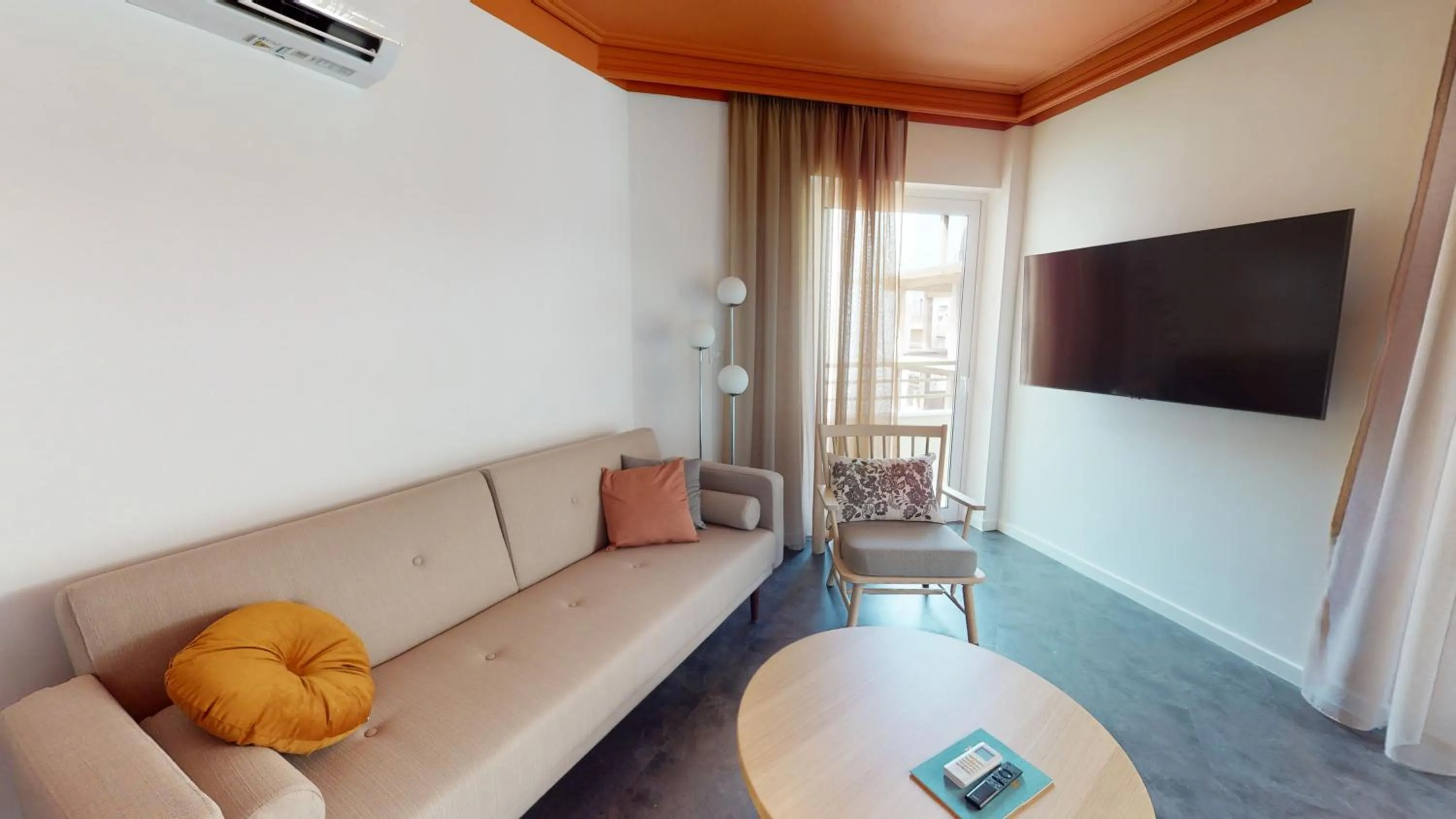 TV and multimedia in OneZeroTwo by Zoia Living