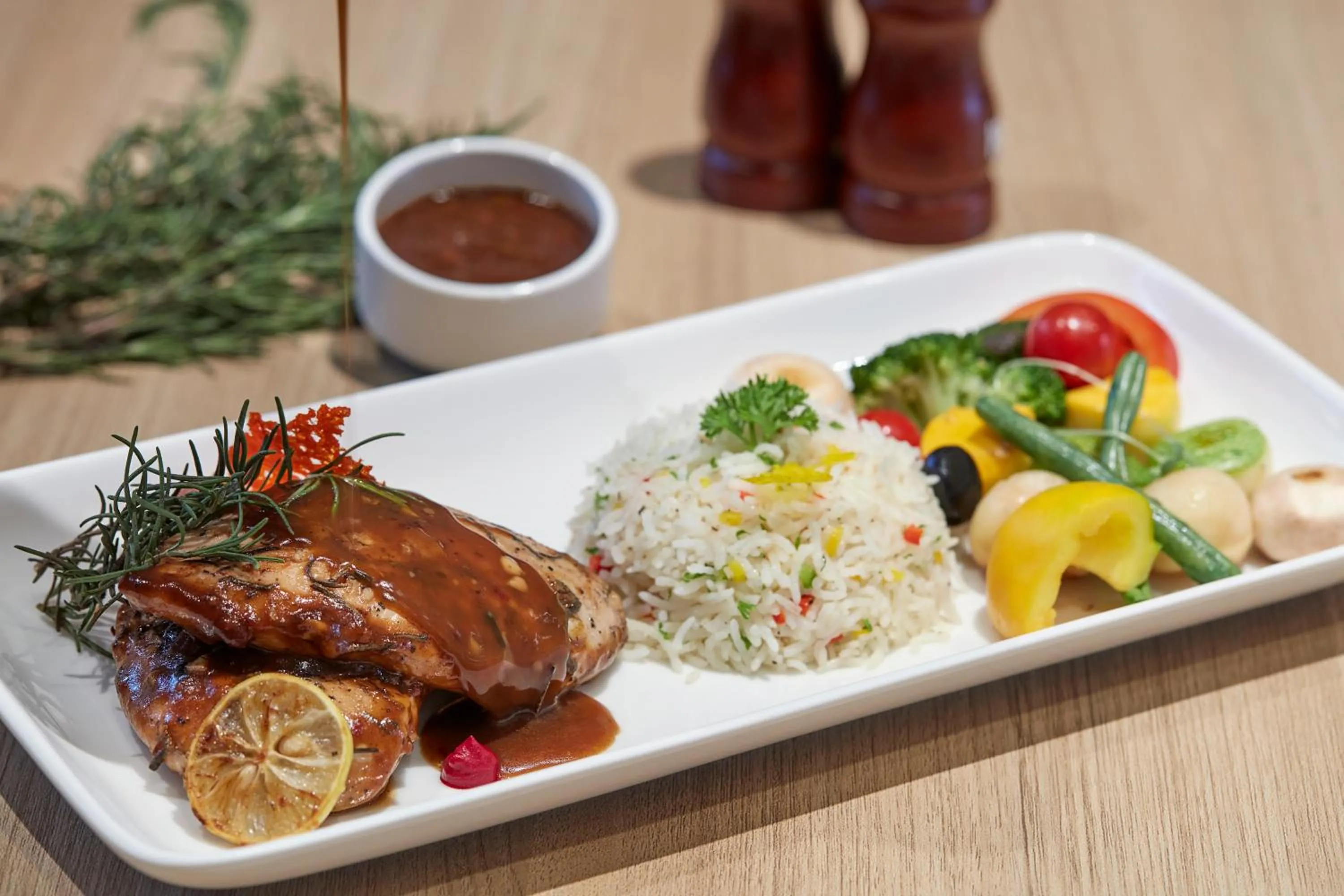 Food in Holiday Inn Express Bengaluru Bommasandra by IHG