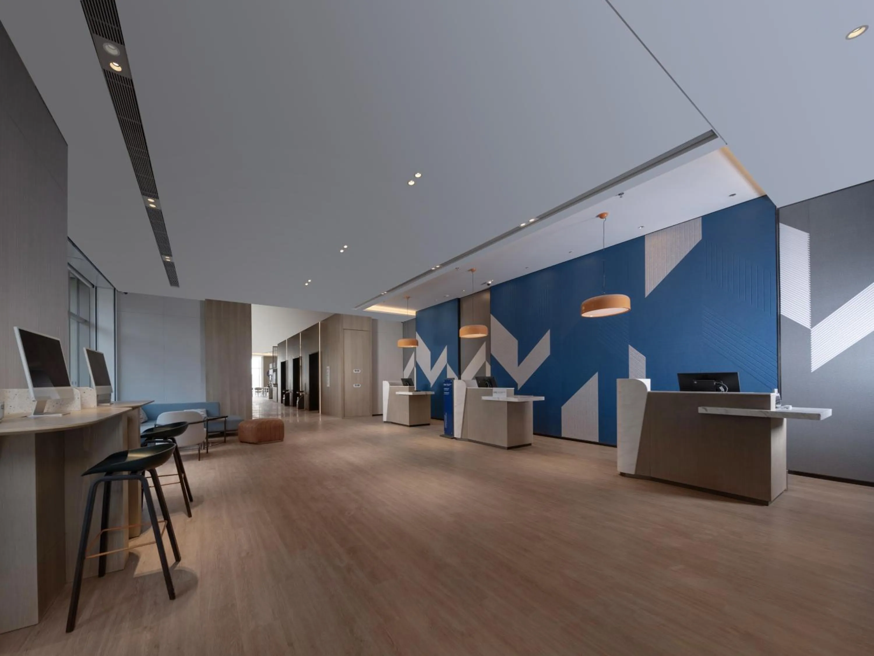 Lobby or reception in Holiday Inn Express Shenzhen Guangming Cloud Park by IHG