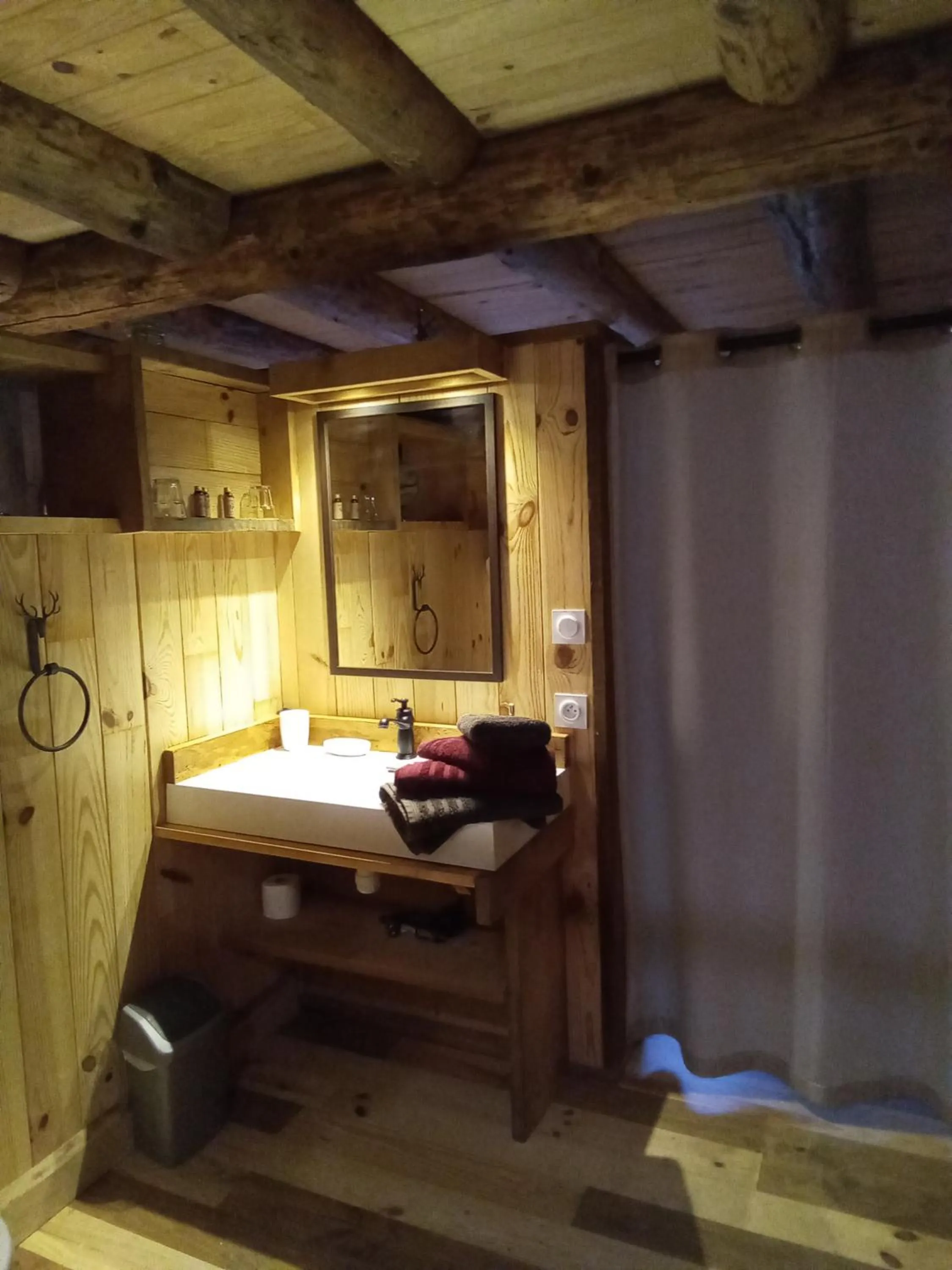 Bathroom in L' Auberge du château