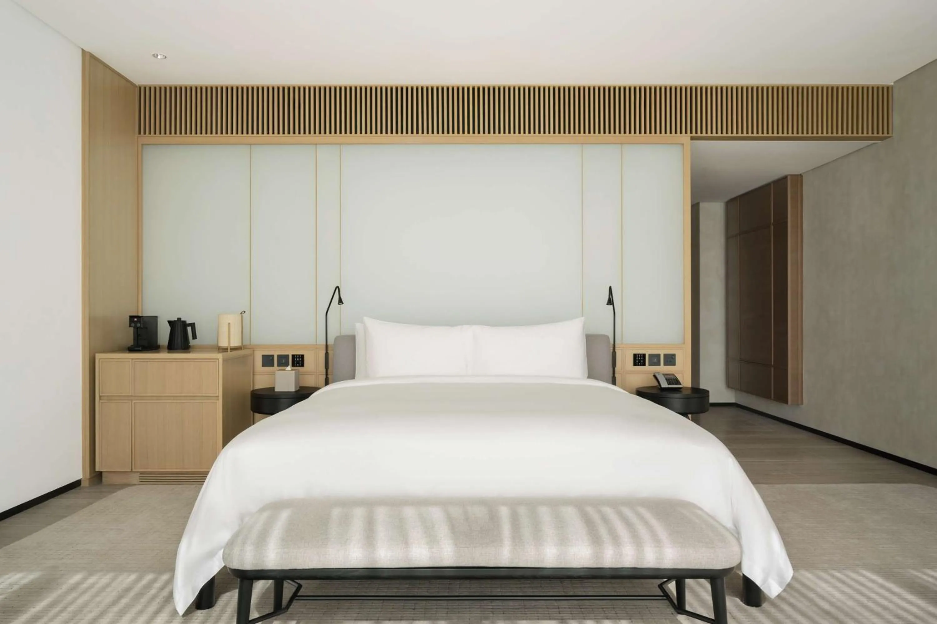 Bedroom, Bed in SIRO One Za'abeel