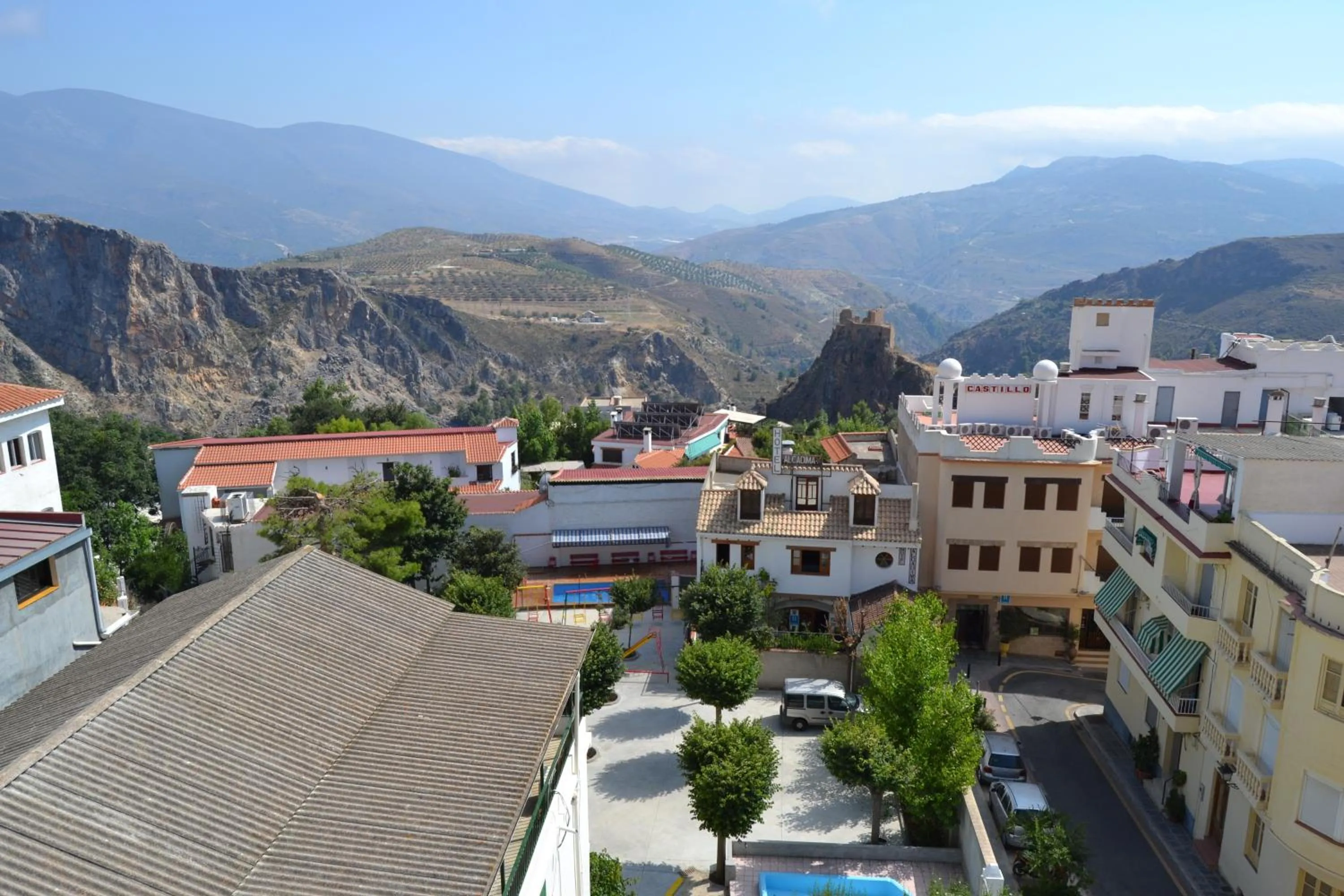 Day in Hotel Central