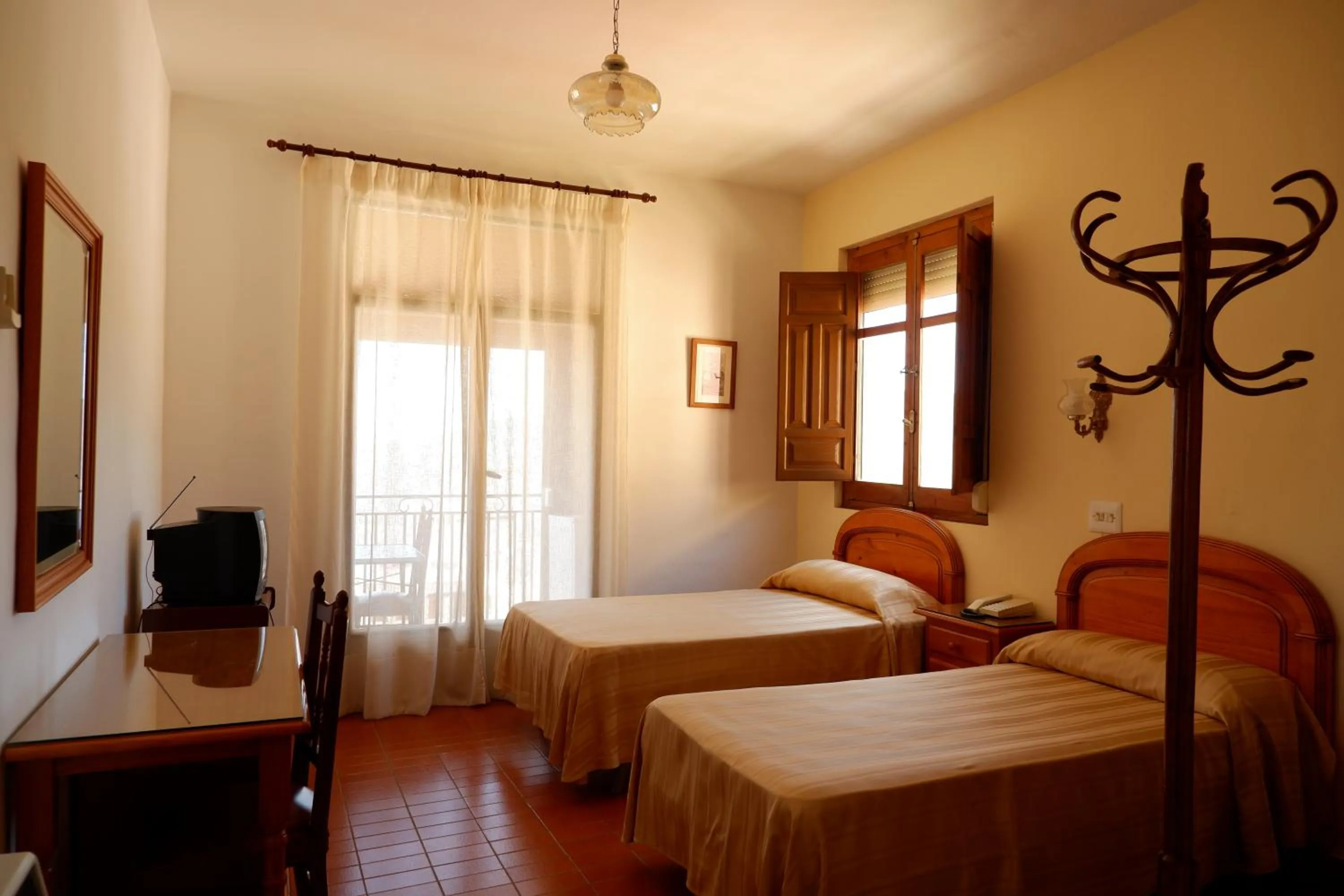 Bedroom, Bed in Hotel Central