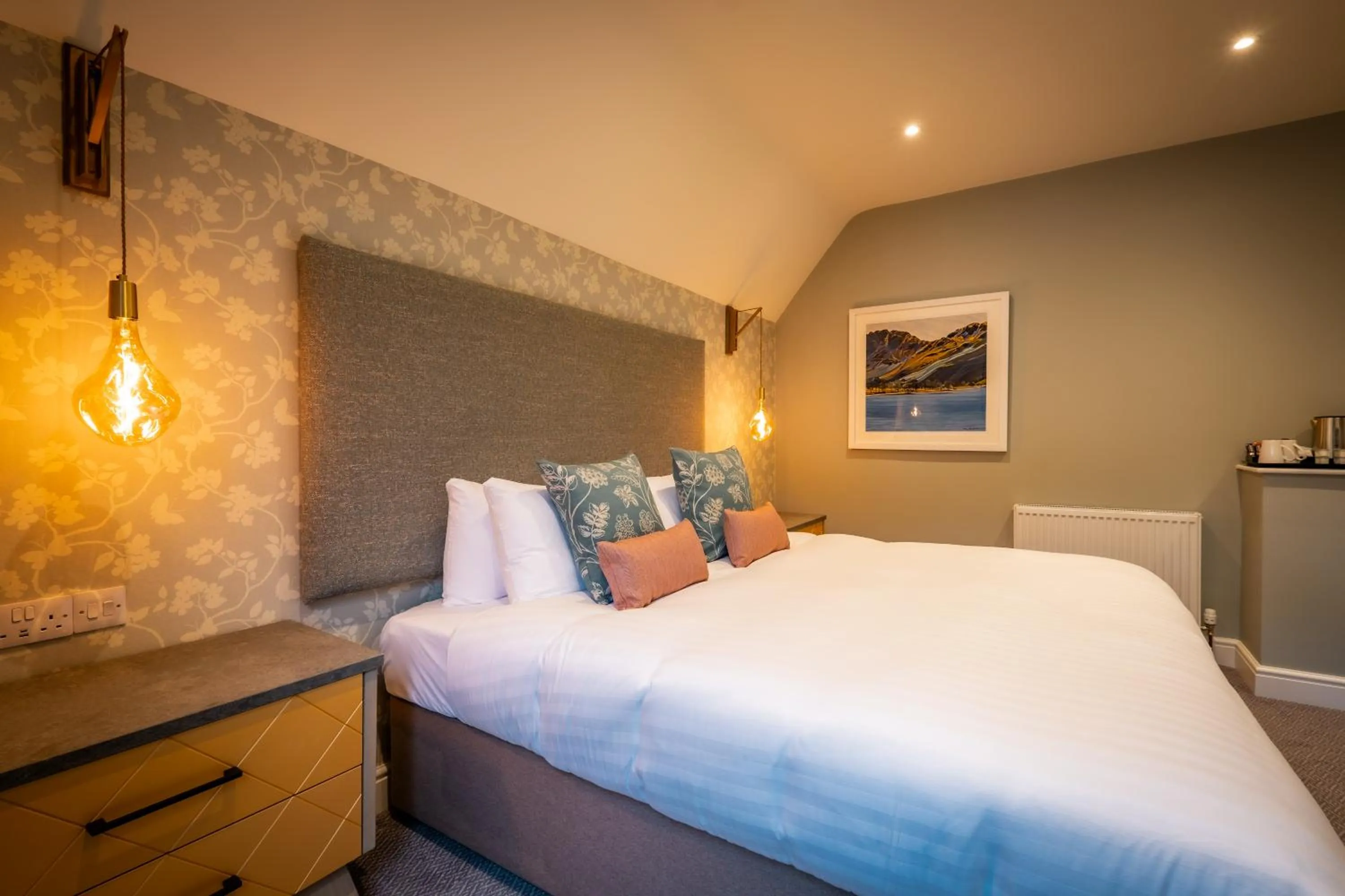 Bed in Ambleside Fell Rooms
