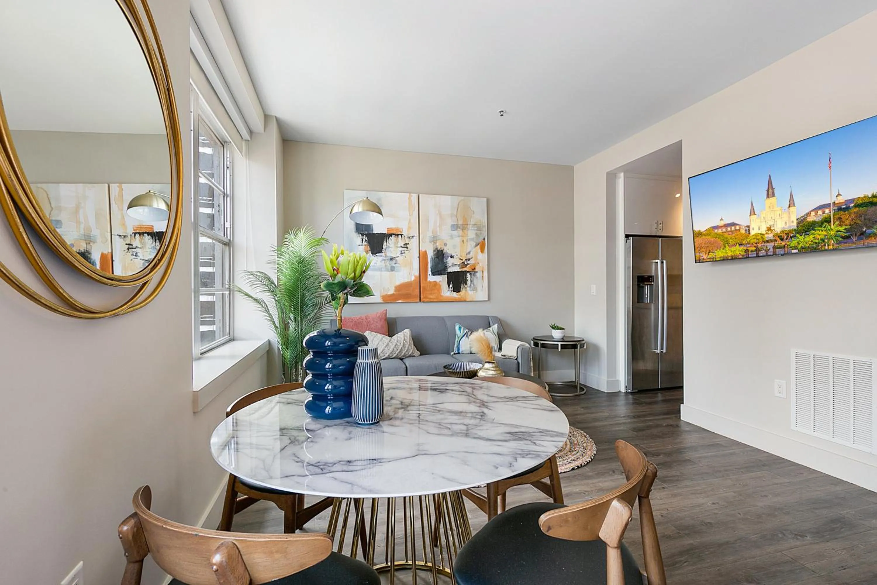 Living room in Charming Studio Near French Quarter