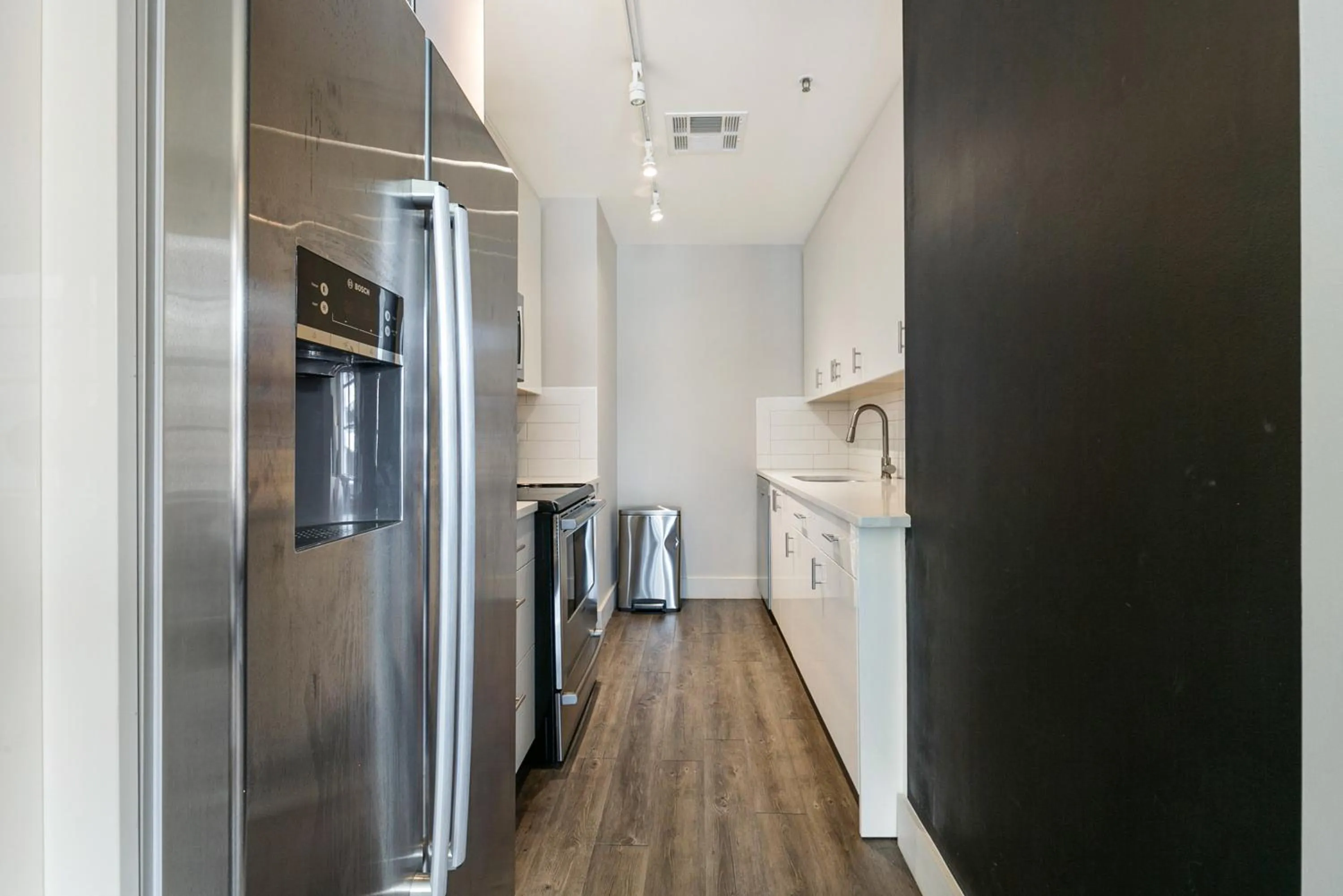 Kitchen or kitchenette in Charming Studio Near French Quarter