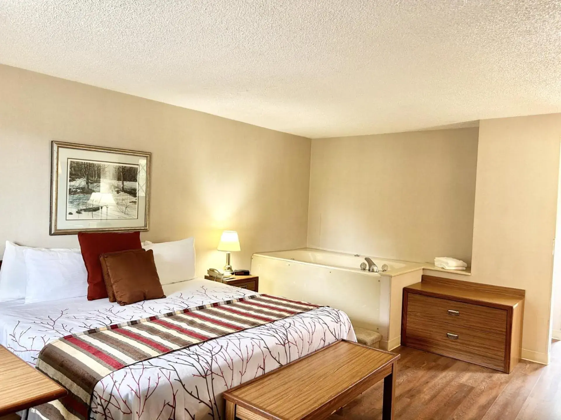 Bed in Highland Manor Inn Bed in Highland Manor Inn