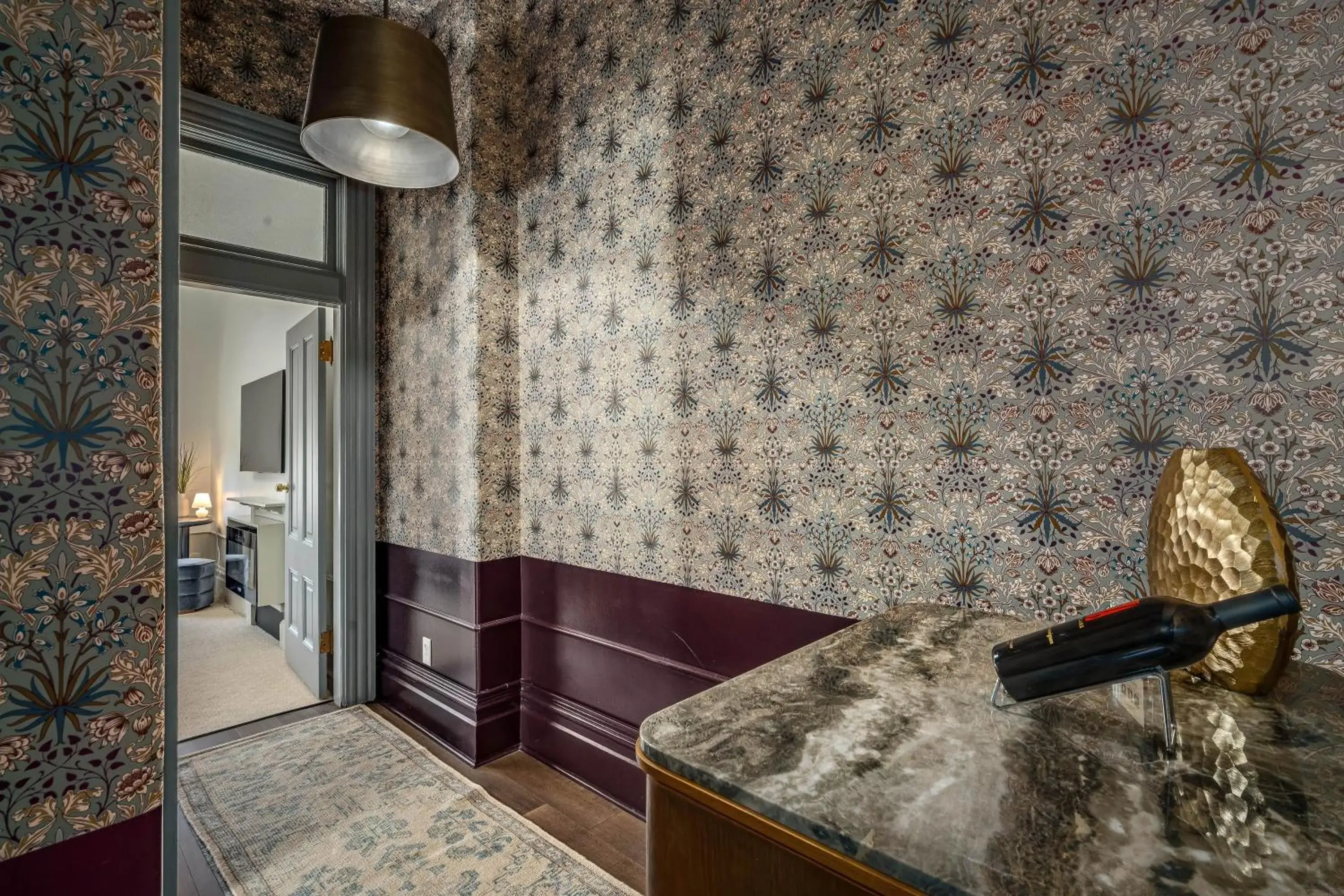 Bed in White House Napa Bed in White House Napa