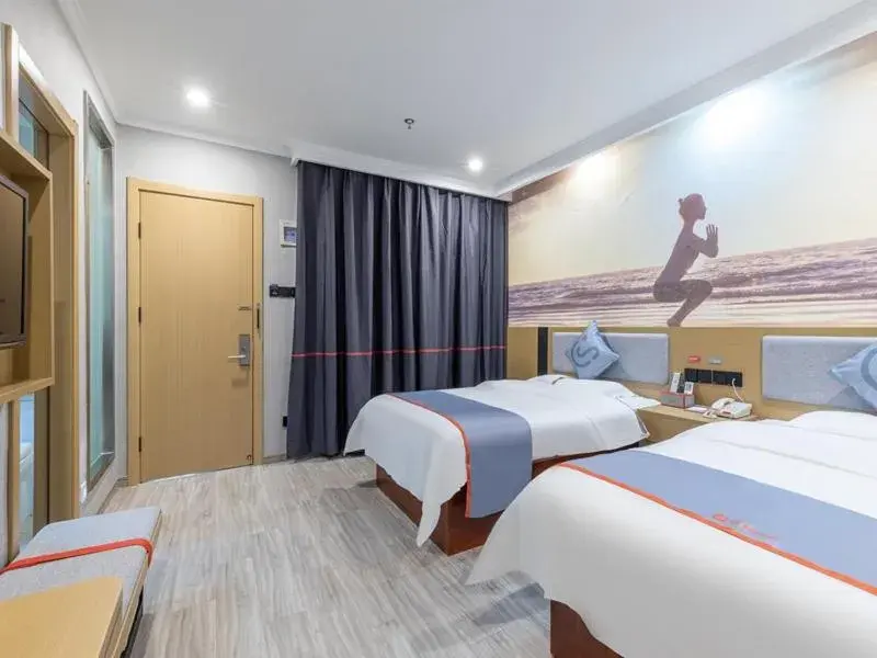 Bed in Junyi Hotel Hefei South High-Speed Railway Station Bed in Junyi Hotel Hefei South High-Speed Railway Station