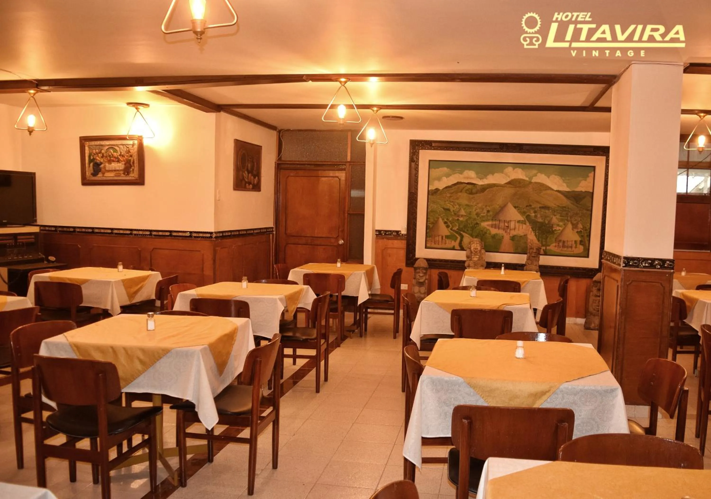 Restaurant/places to eat in Hotel Litavira Vintage