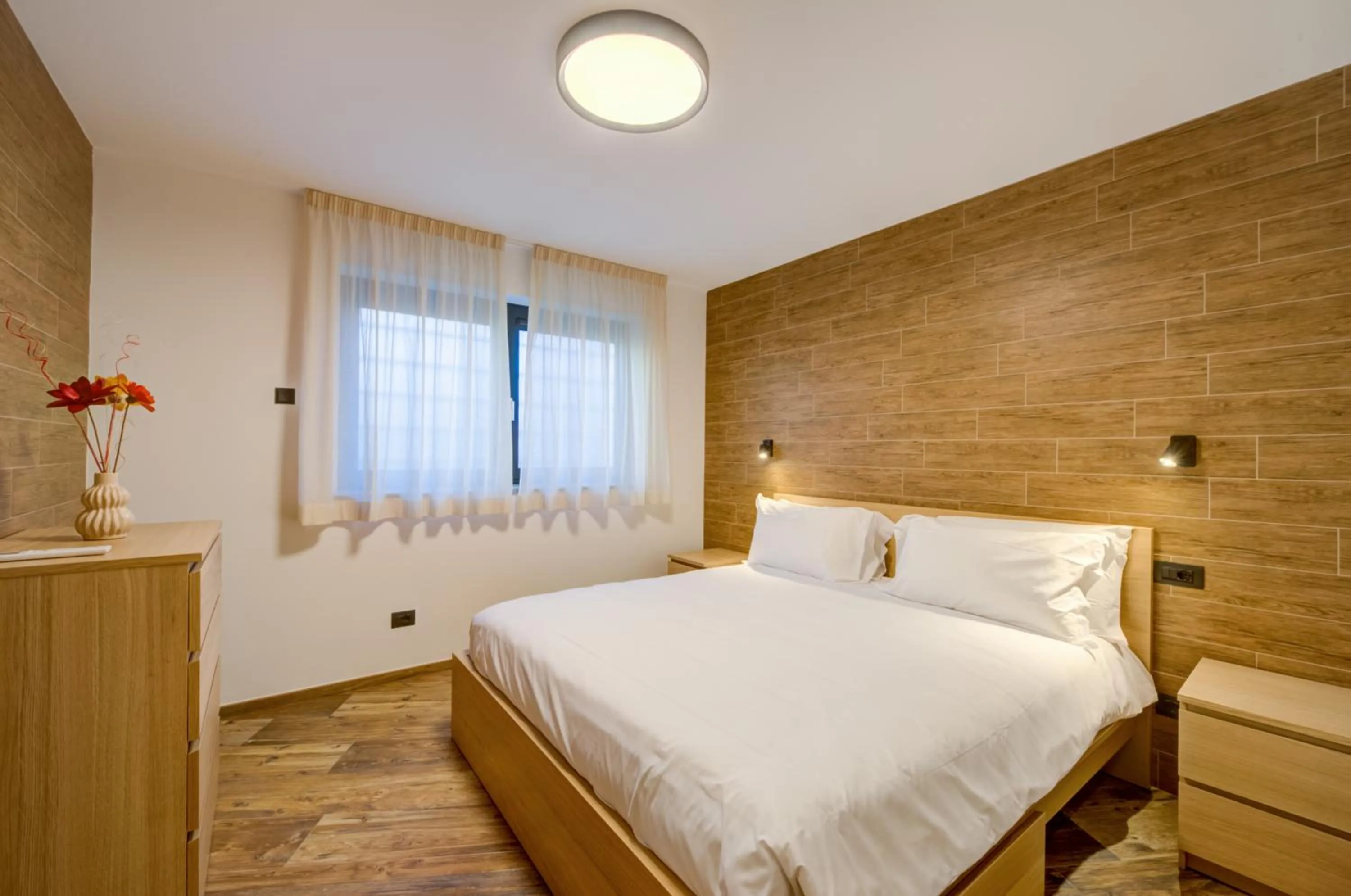 Bed in San Martin Holidays Home - Stay, Work & Fun