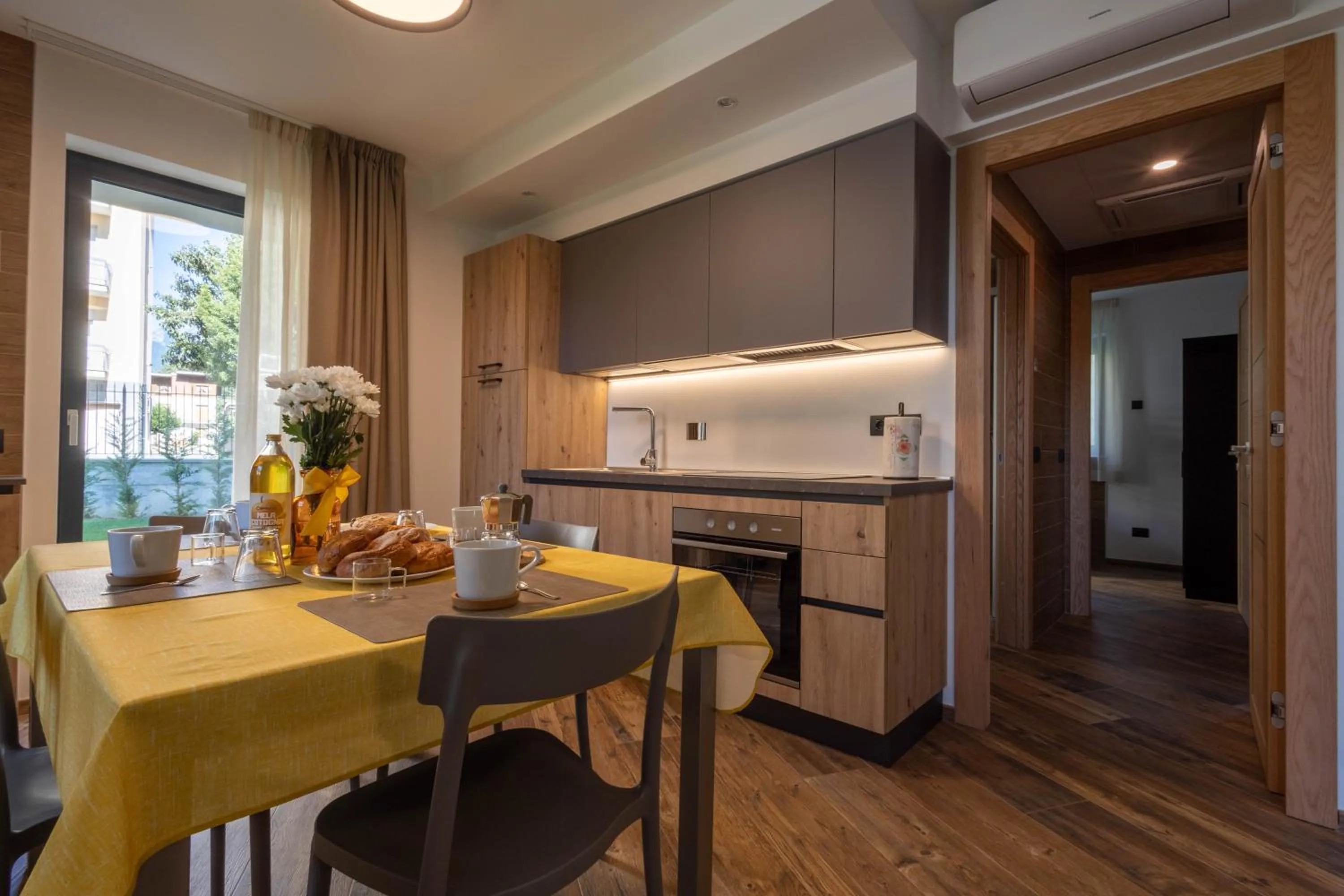 Kitchen or kitchenette in San Martin Holidays Home - Stay, Work & Fun