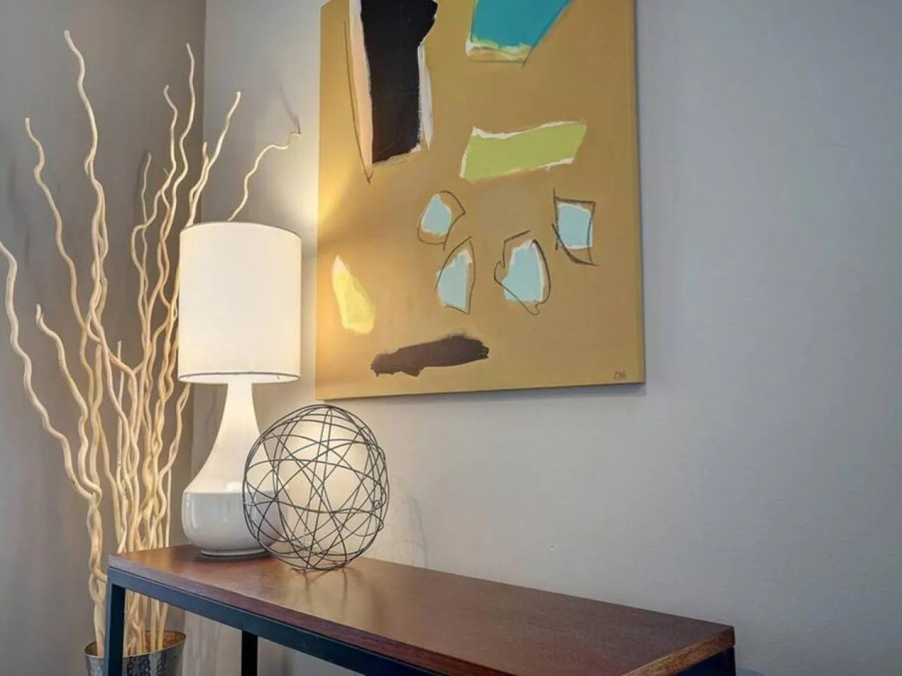 Two Comfy Condos Near City Center OTR UC Zoo