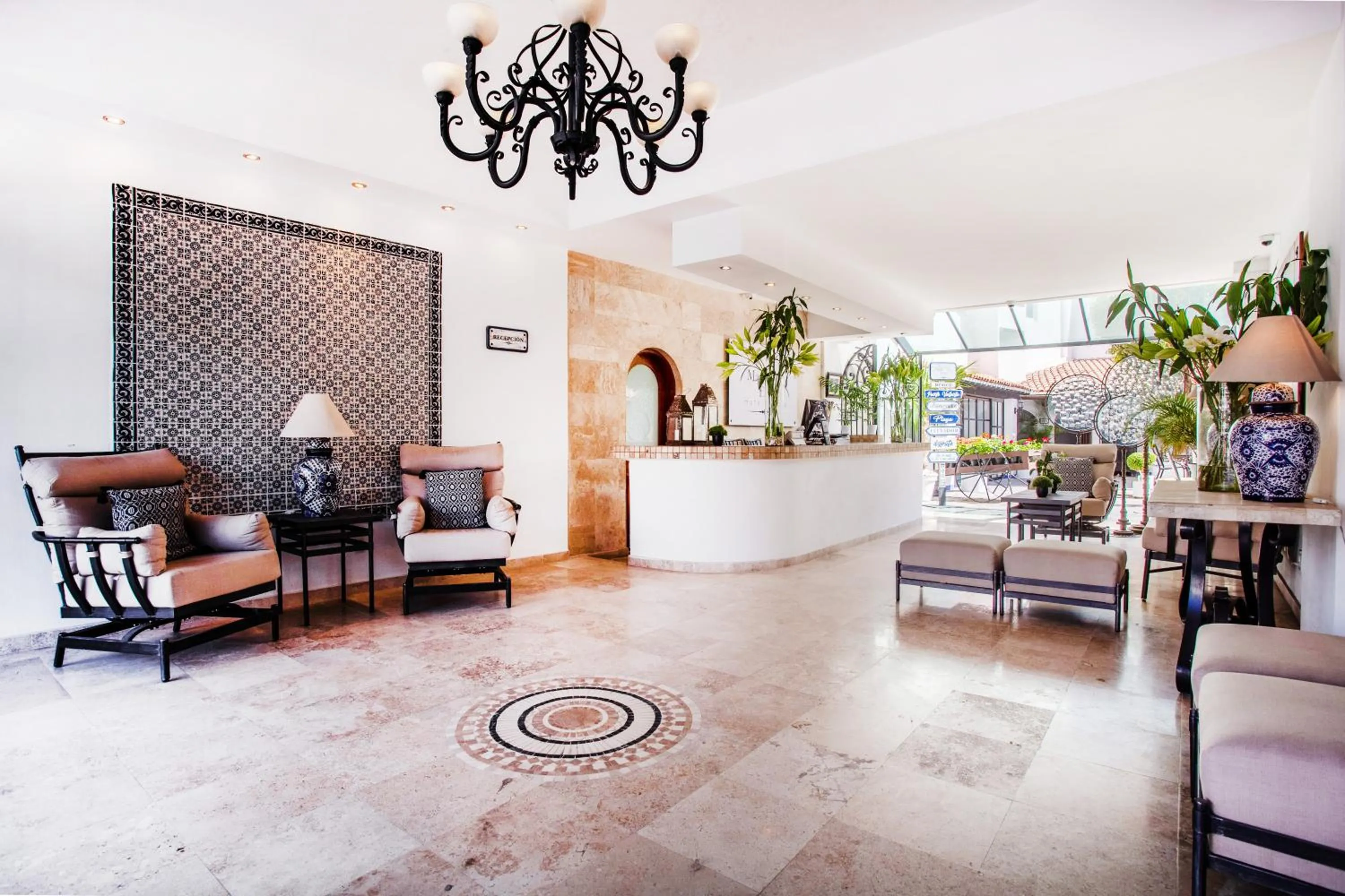 Lobby or reception in Hotel Suites Mar Elena