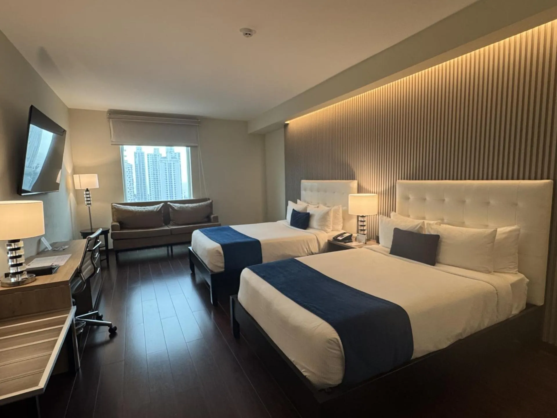 Photo of the whole room, Bed in Ramada Plaza by Wyndham Panama Punta Pacifica