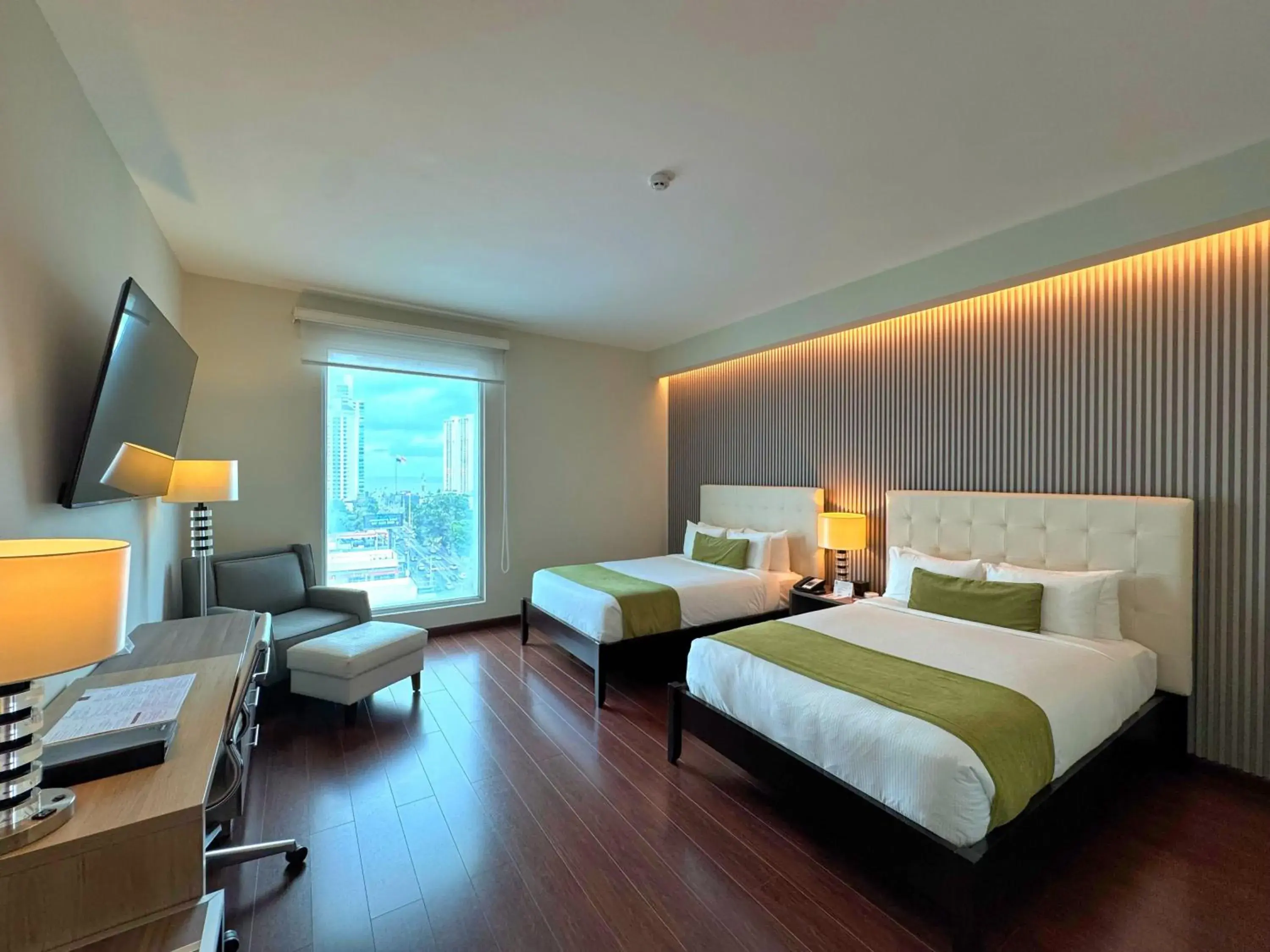 Photo of the whole room, Bed in Ramada Plaza by Wyndham Panama Punta Pacifica Photo of the whole room, Bed in Ramada Plaza by Wyndham Panama Punta Pacifica