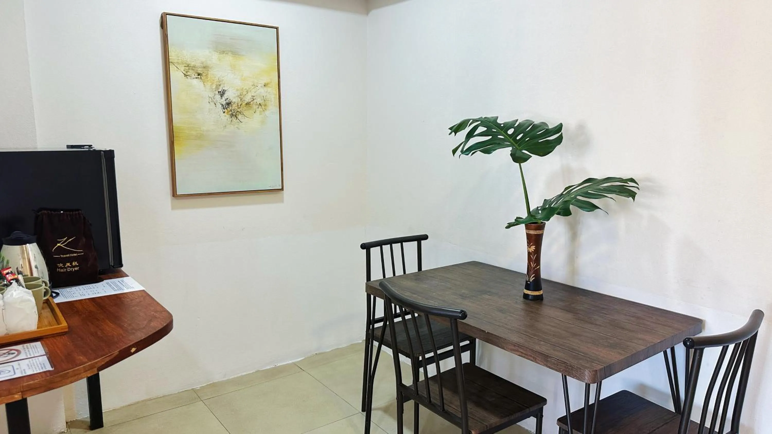 Seating area in Key酒店@古城中心店