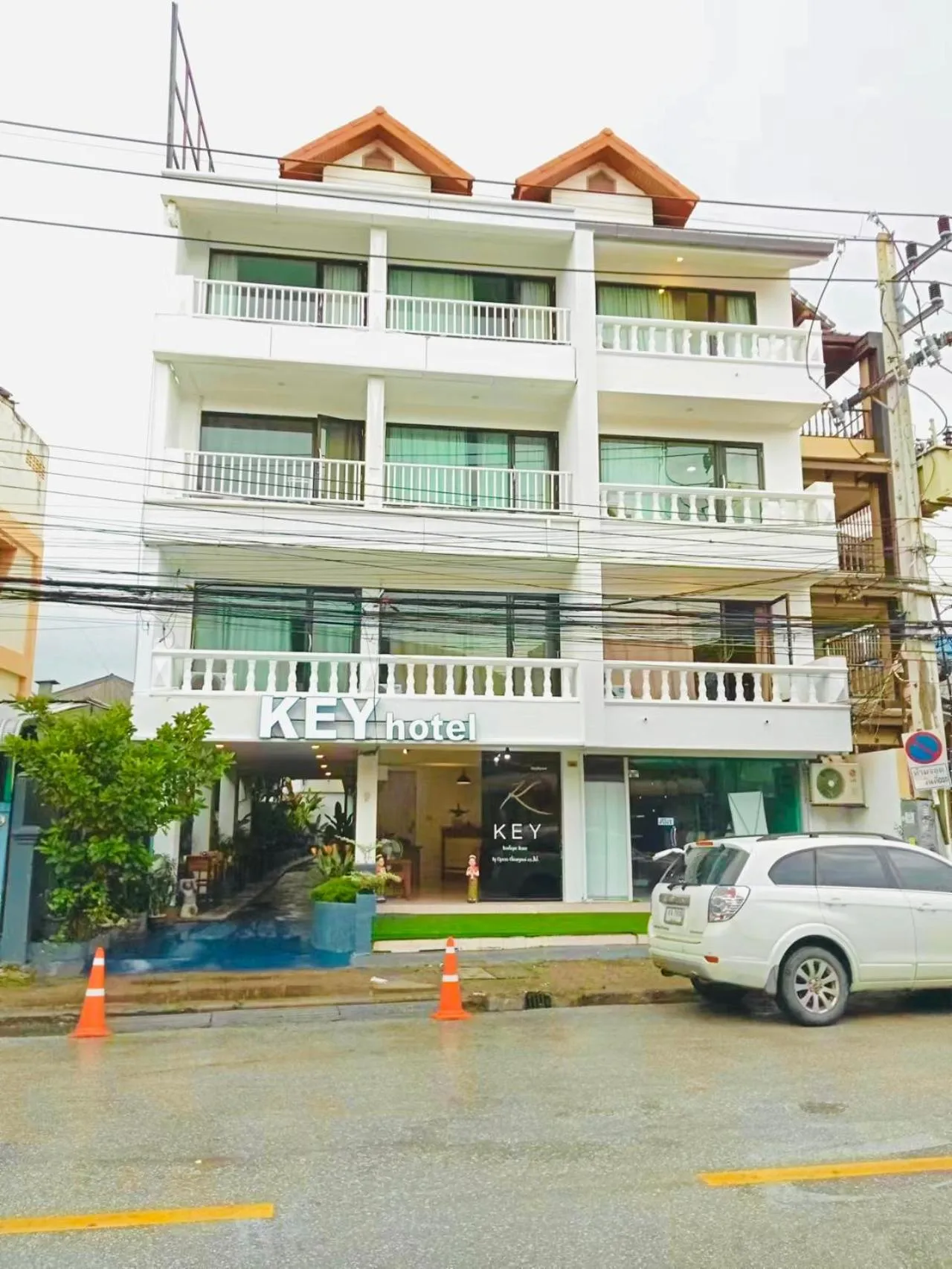 Property building in Key酒店@古城中心店