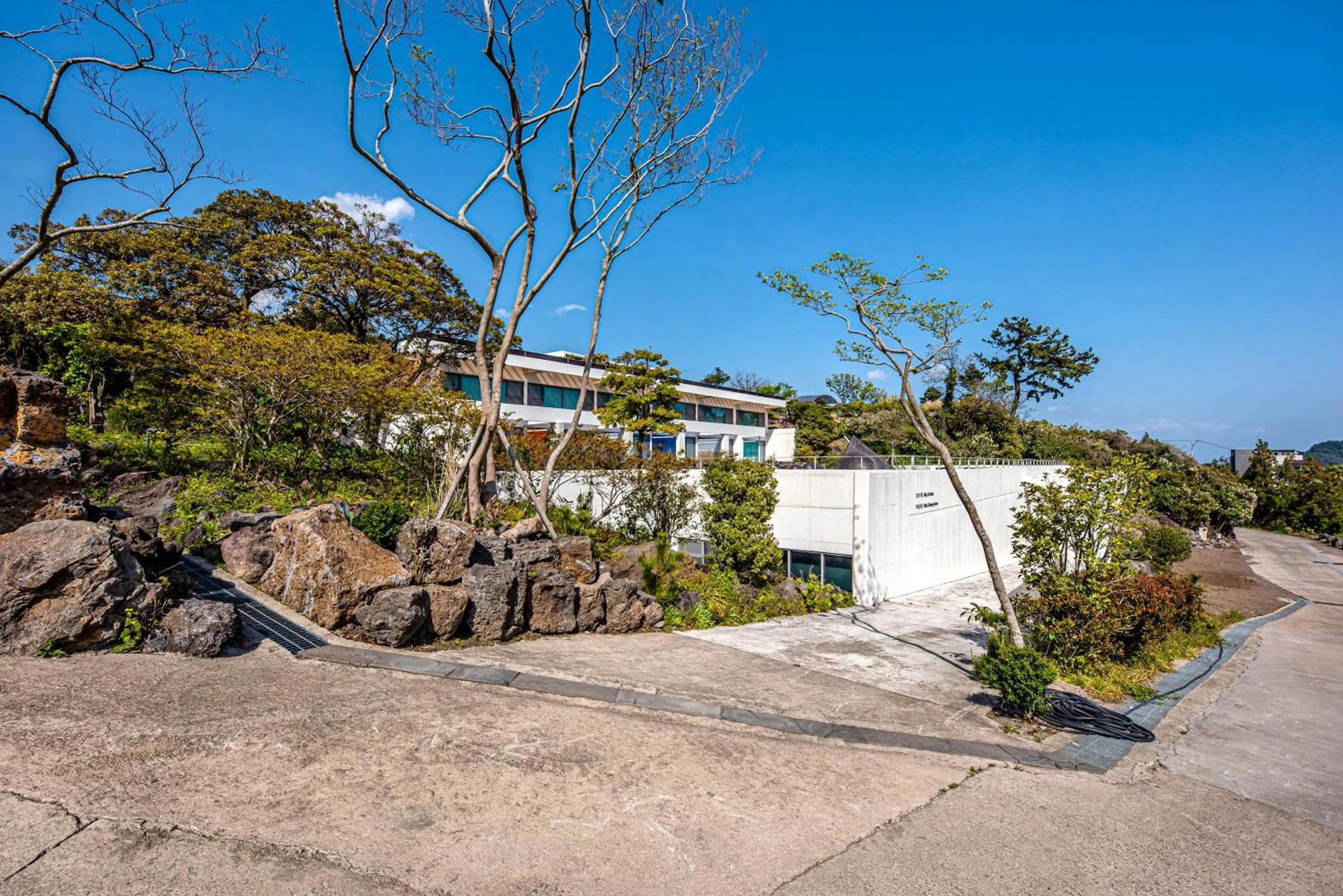 Property building in Jeju Bom stay & Art Gallery