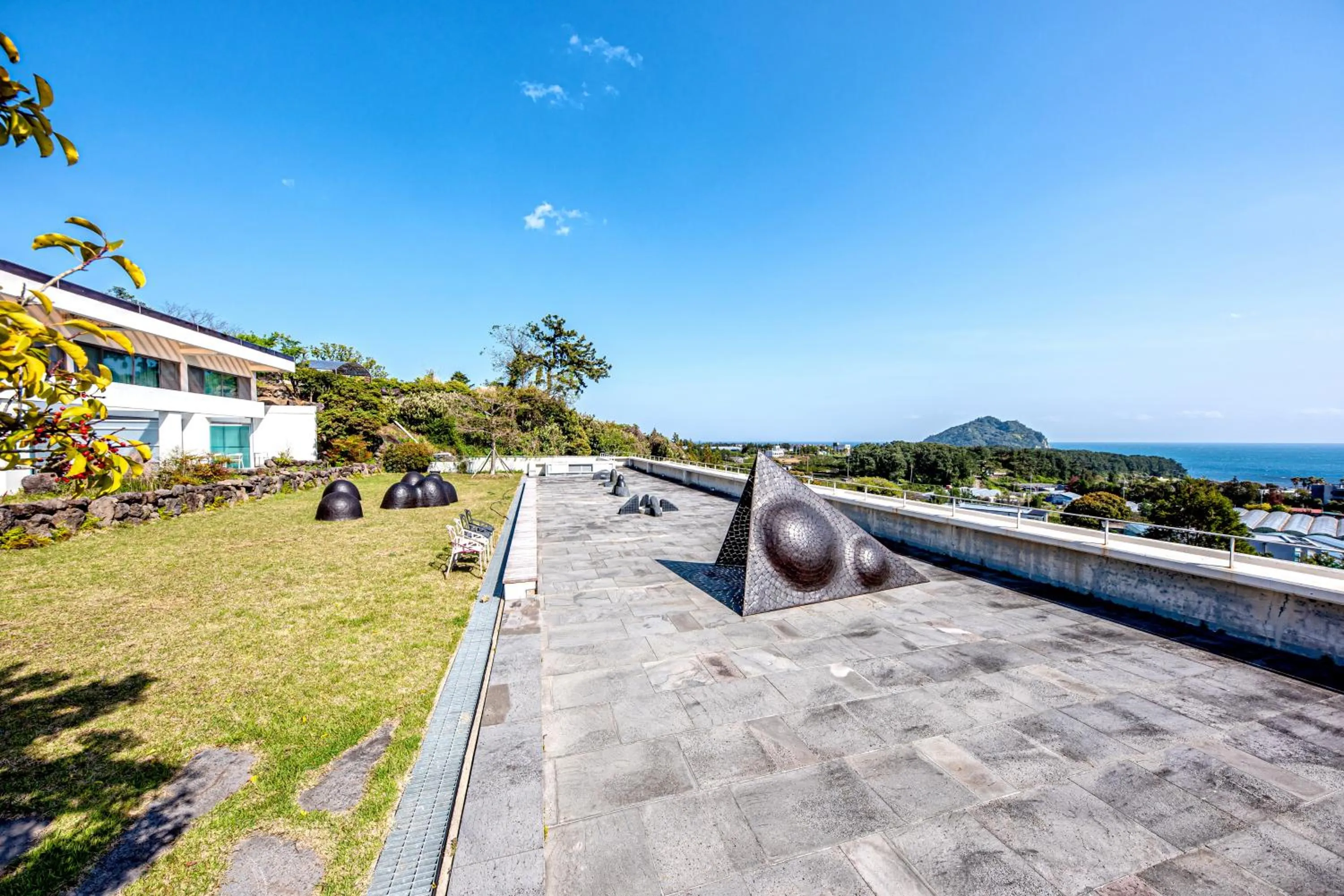 Property building in Jeju Bom stay & Art Gallery