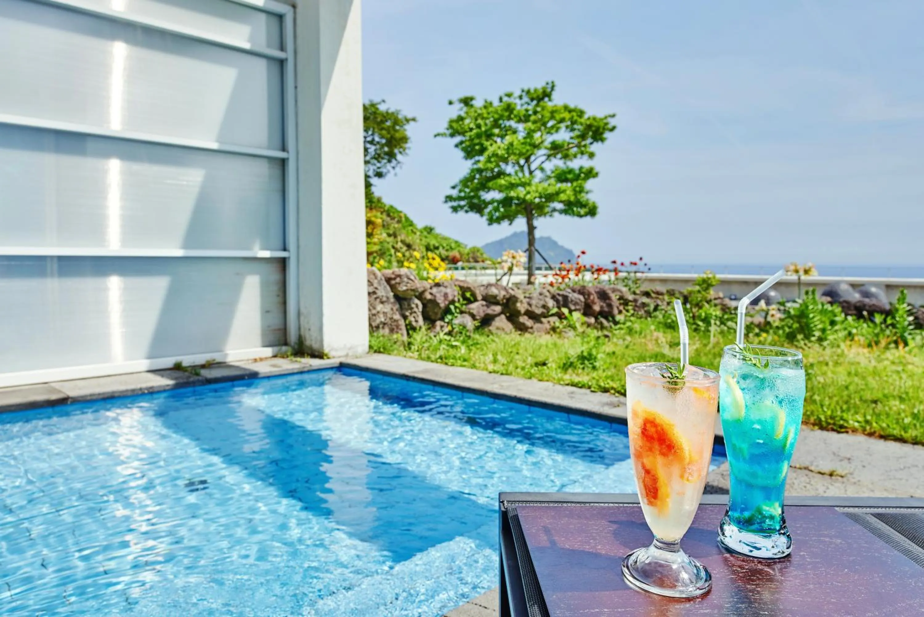 Photo of the whole room in Jeju Bom stay & Art Gallery