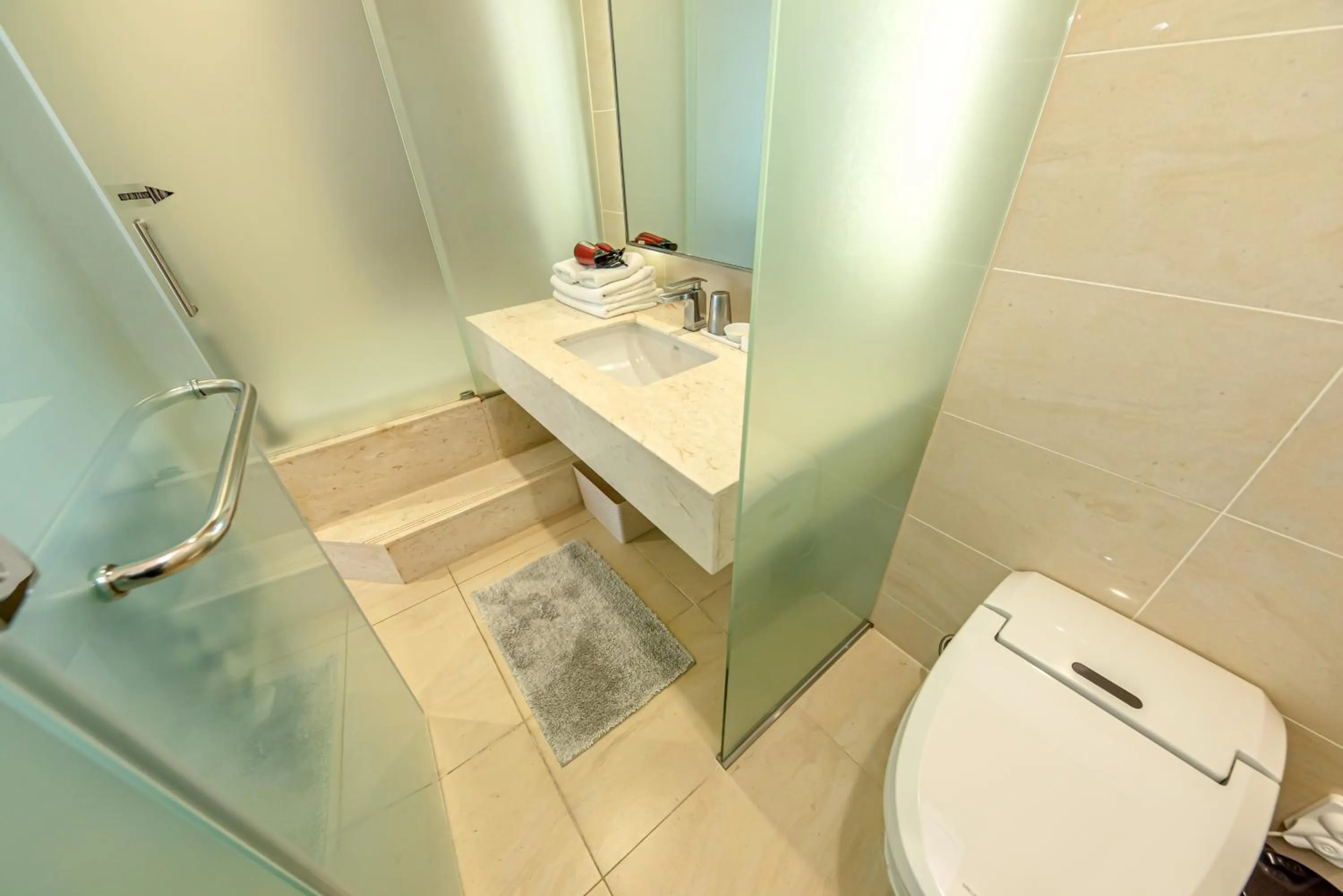 Toilet in Jeju Bom stay & Art Gallery