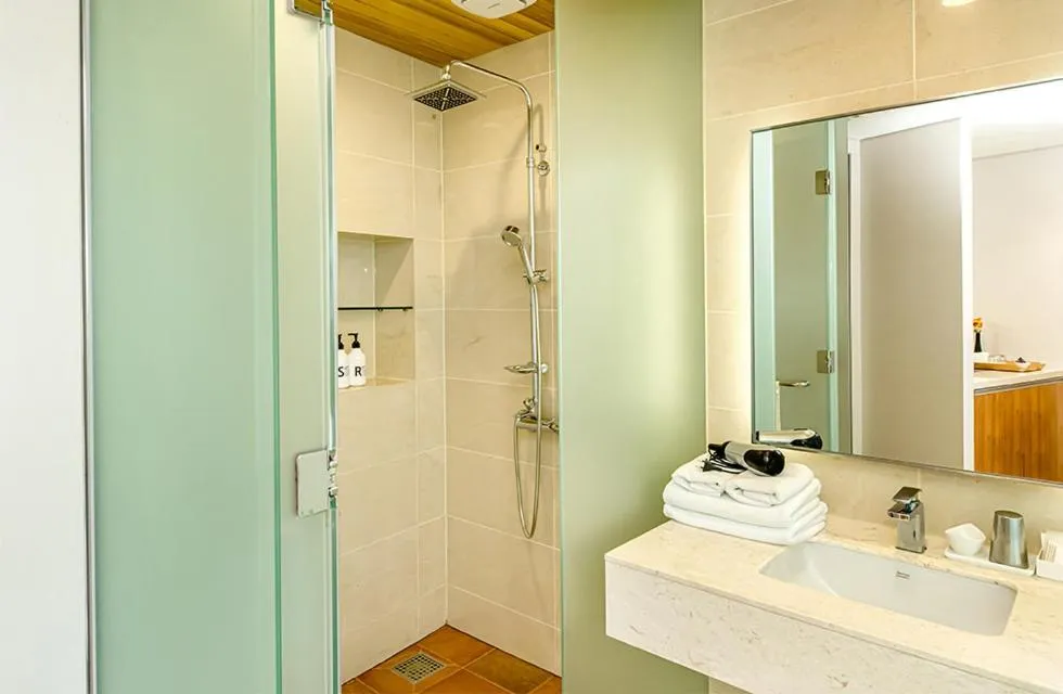 Bathroom in Jeju Bom stay & Art Gallery