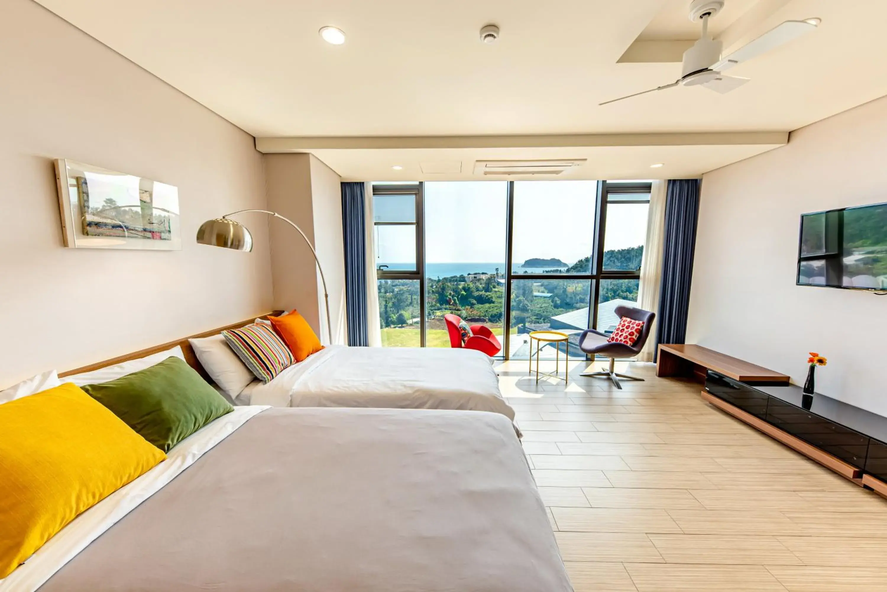 Twin Room in Jeju Bom stay & Art Gallery Twin Room in Jeju Bom stay & Art Gallery