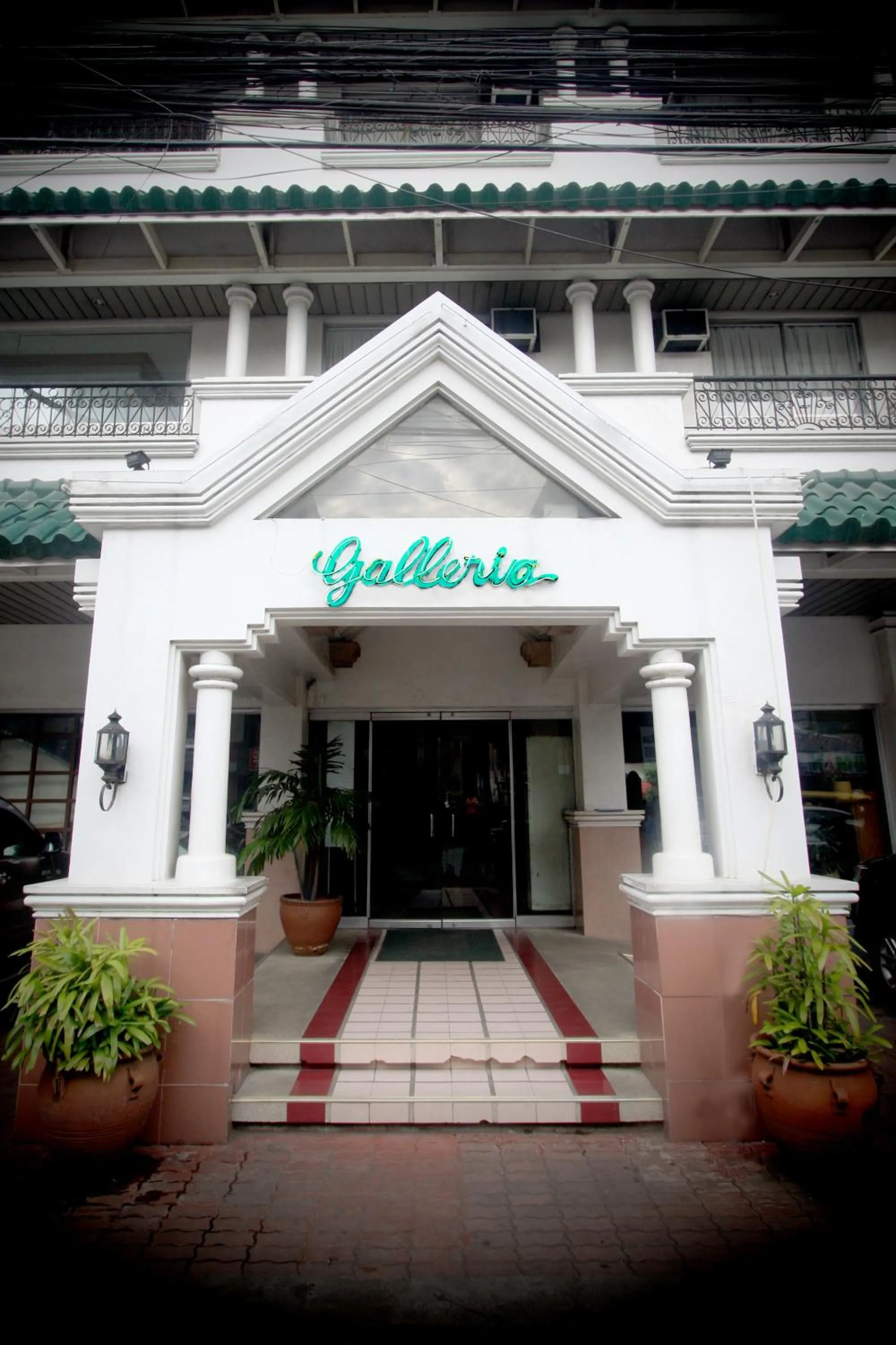 Facade/entrance in Hotel Galleria