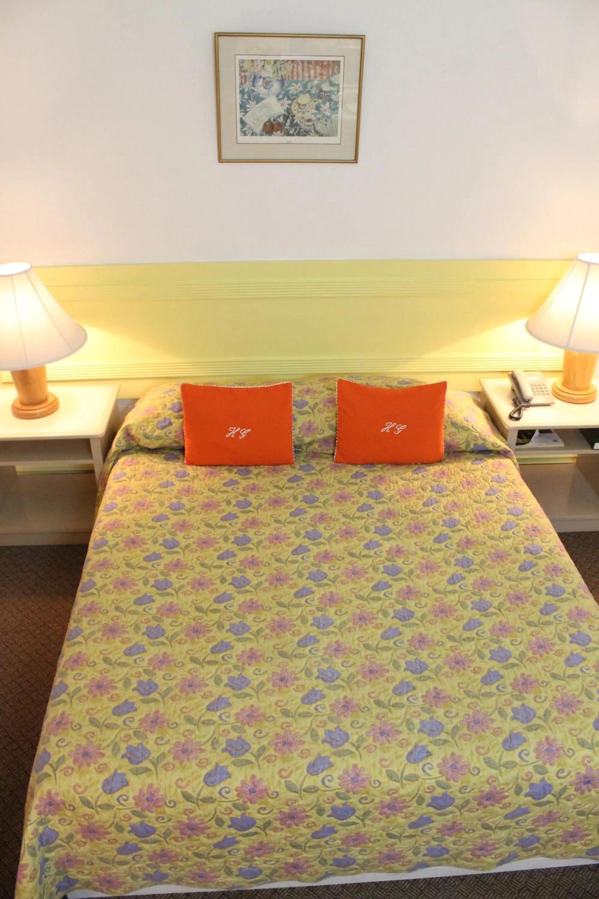 Bed in Hotel Galleria