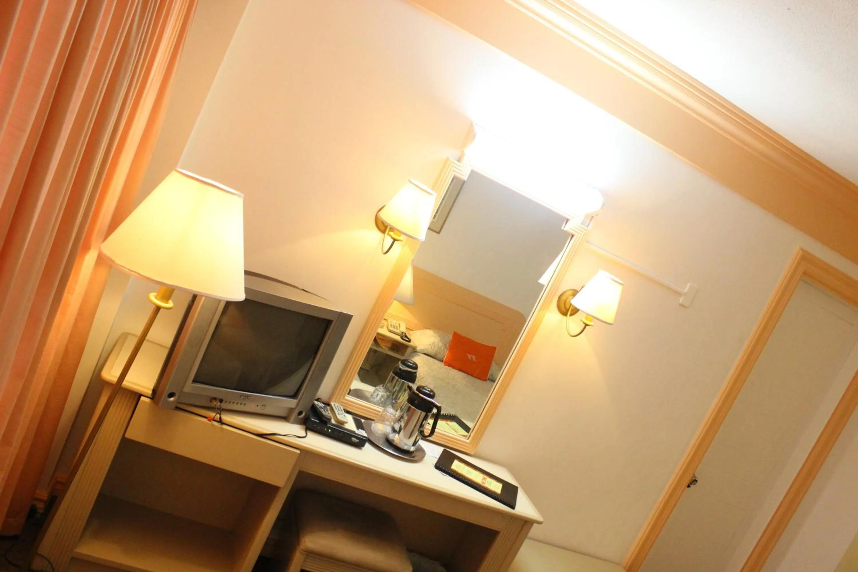 Bed in Hotel Galleria