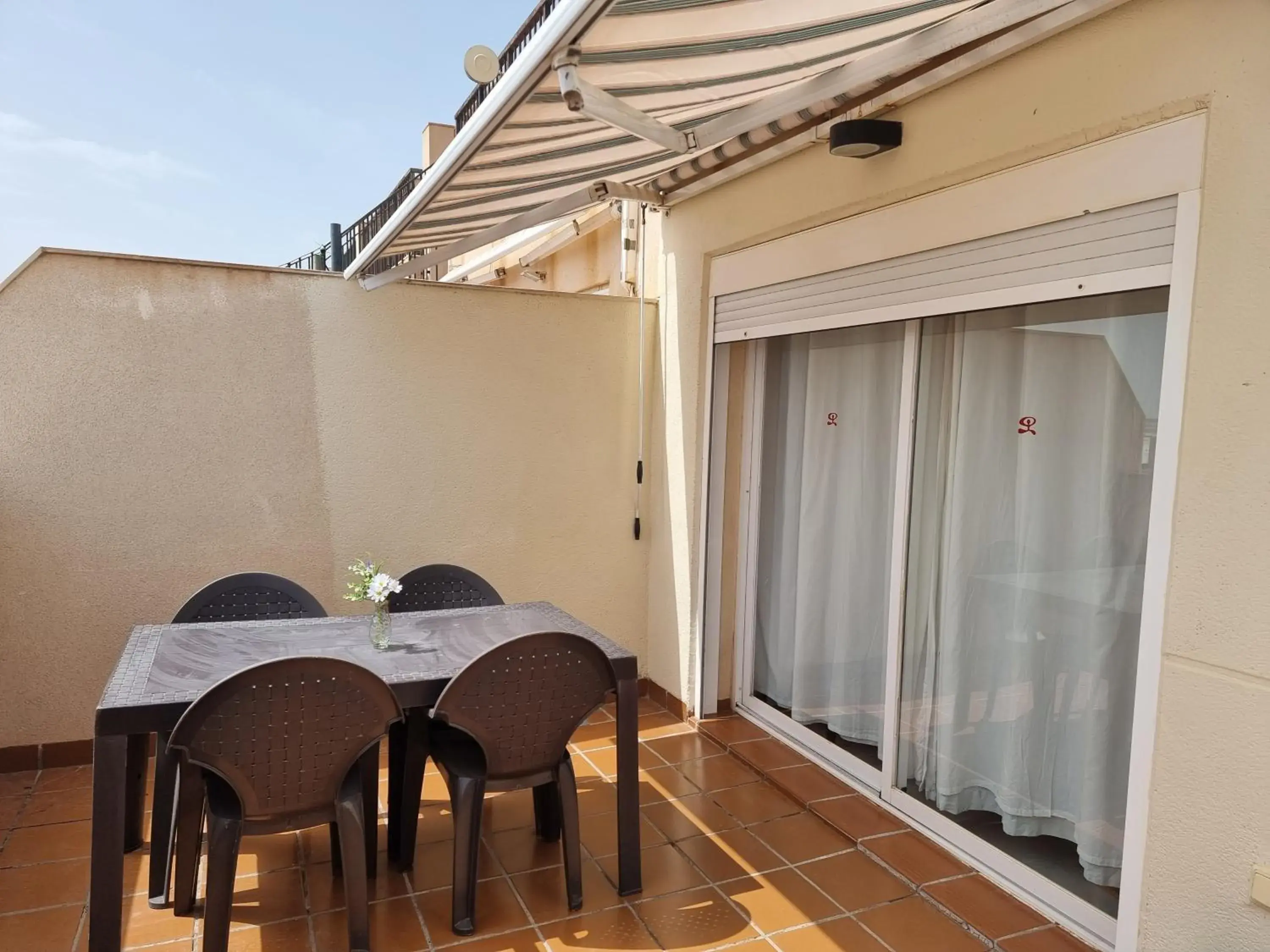 2 bedroomed, penthouse Apartment with sea and mountain views 2 bedroomed, penthouse Apartment with sea and mountain views