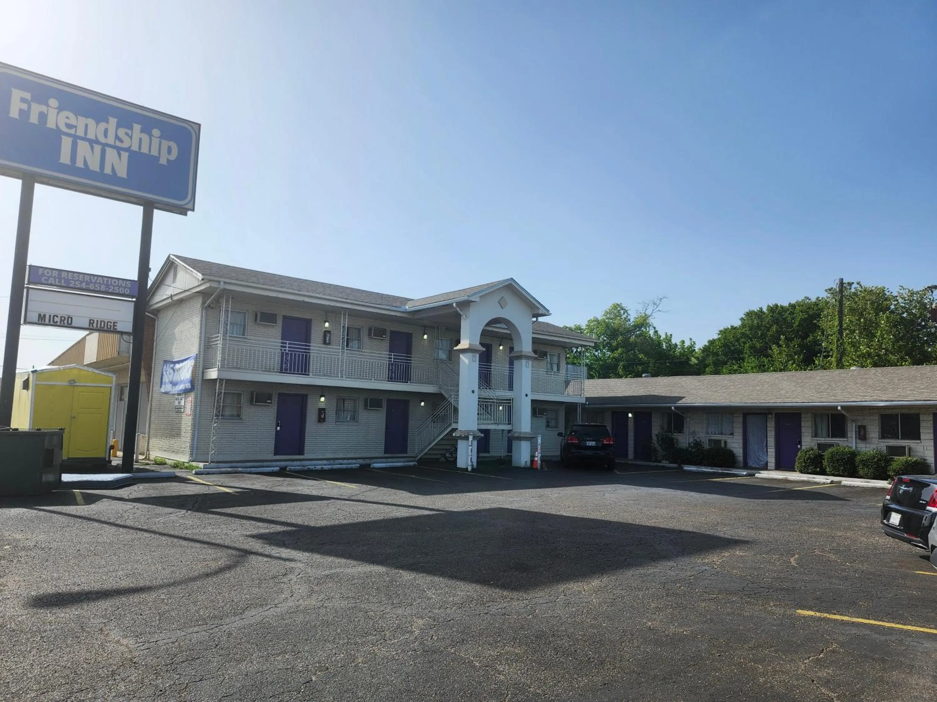 Friendship Inn Hotel