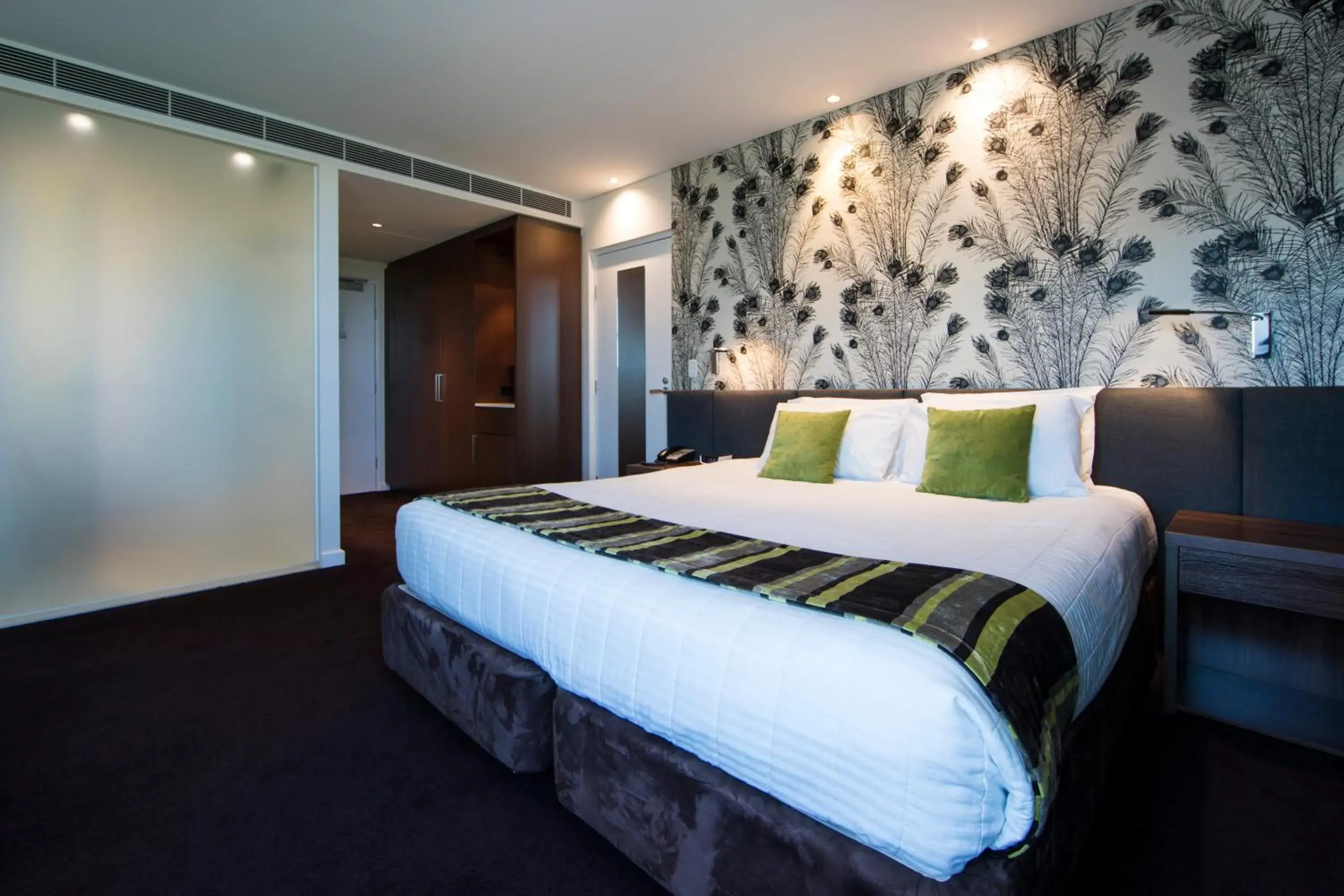 Bed in The Gateway Inn, Newcastle Bed in The Gateway Inn, Newcastle