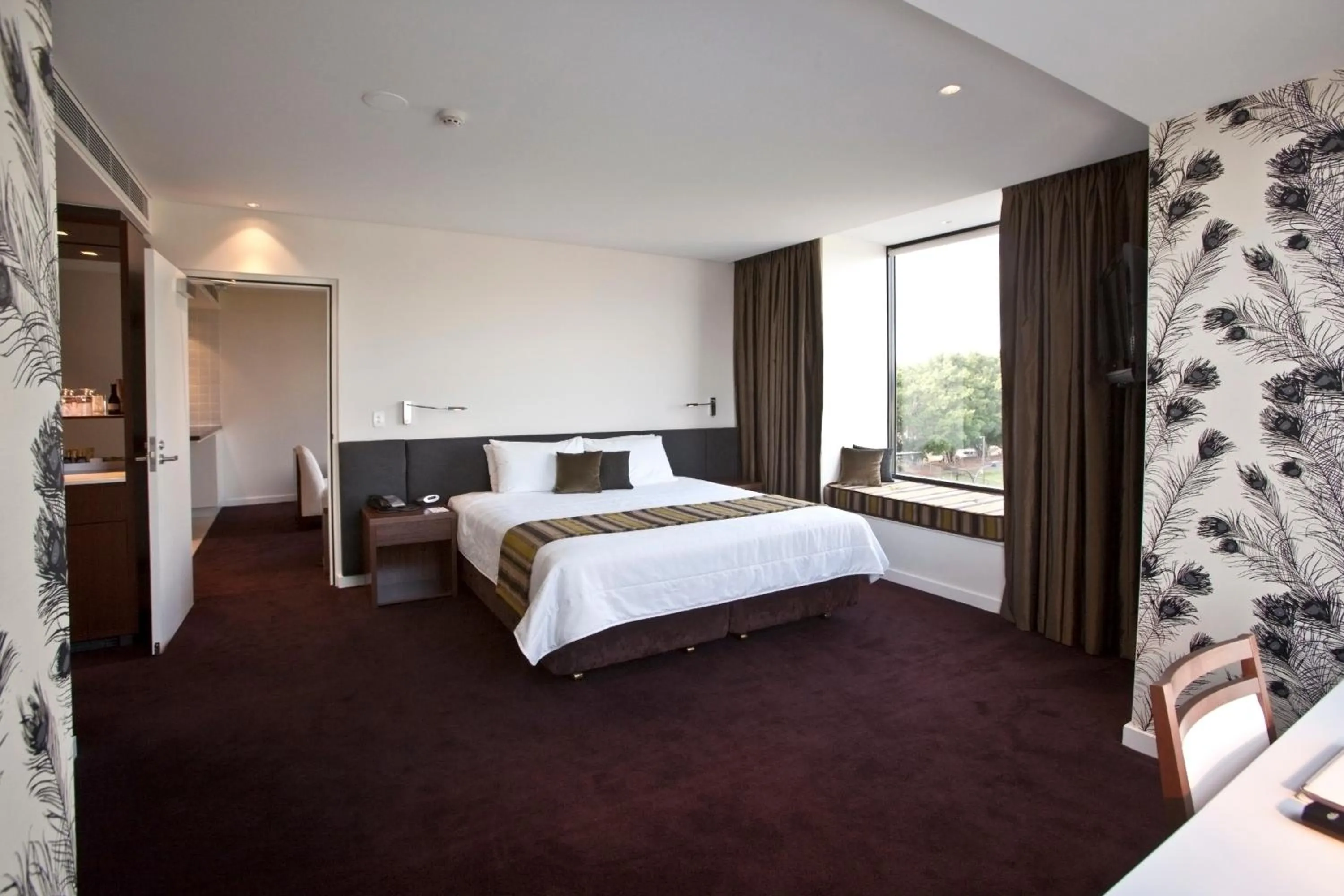 Bedroom, Bed in The Gateway Inn, Newcastle