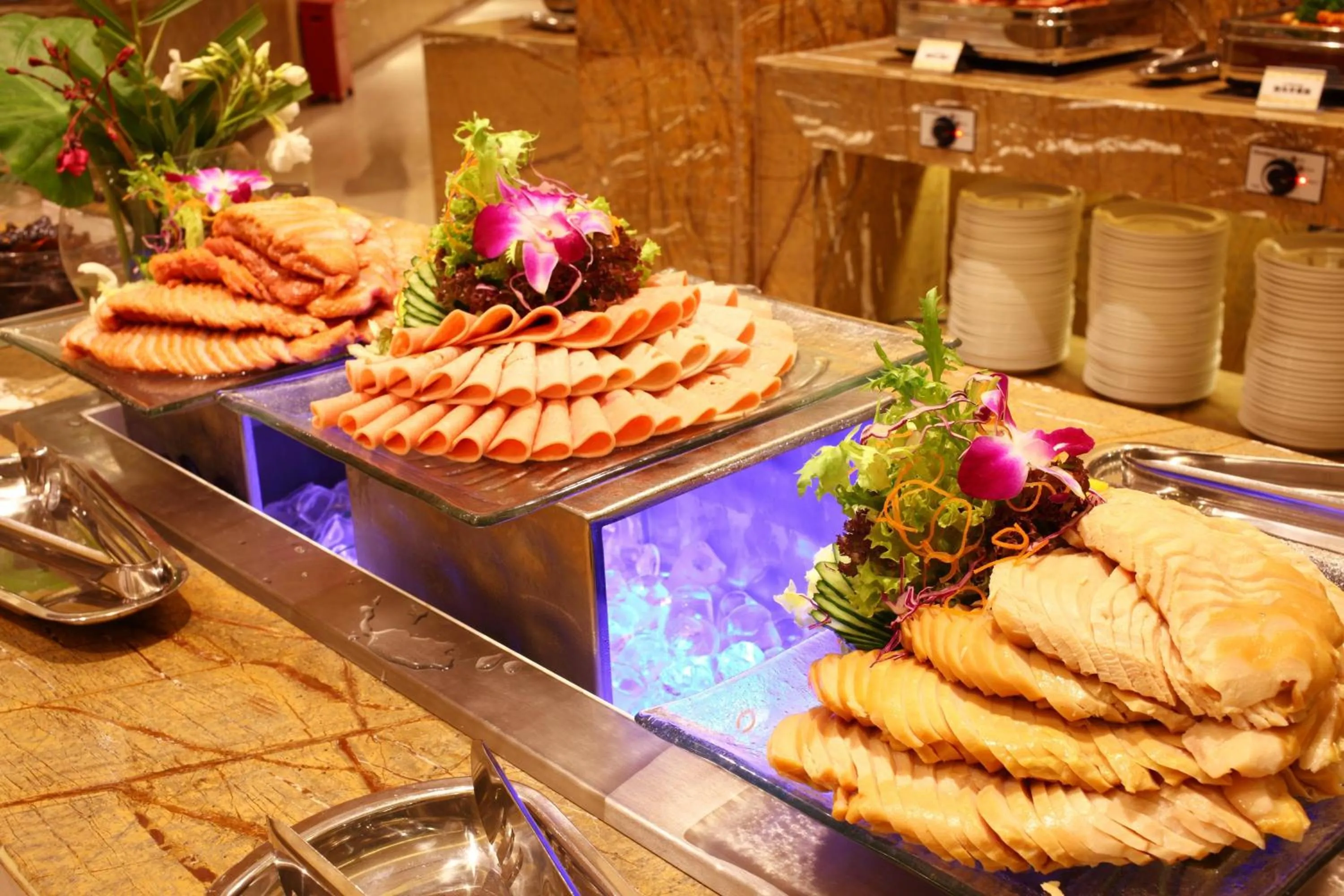 Food in Sanya Seacube Holiday Hotel