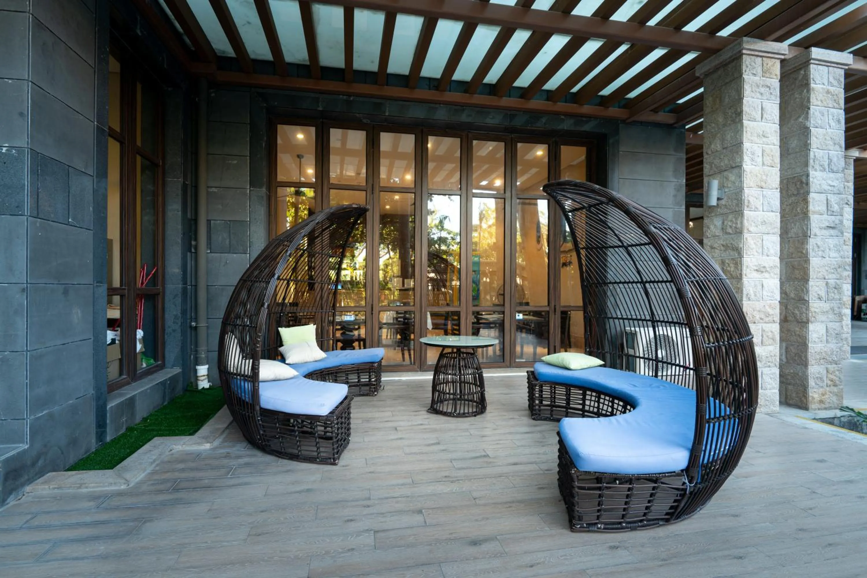 Garden in Sanya Seacube Holiday Hotel