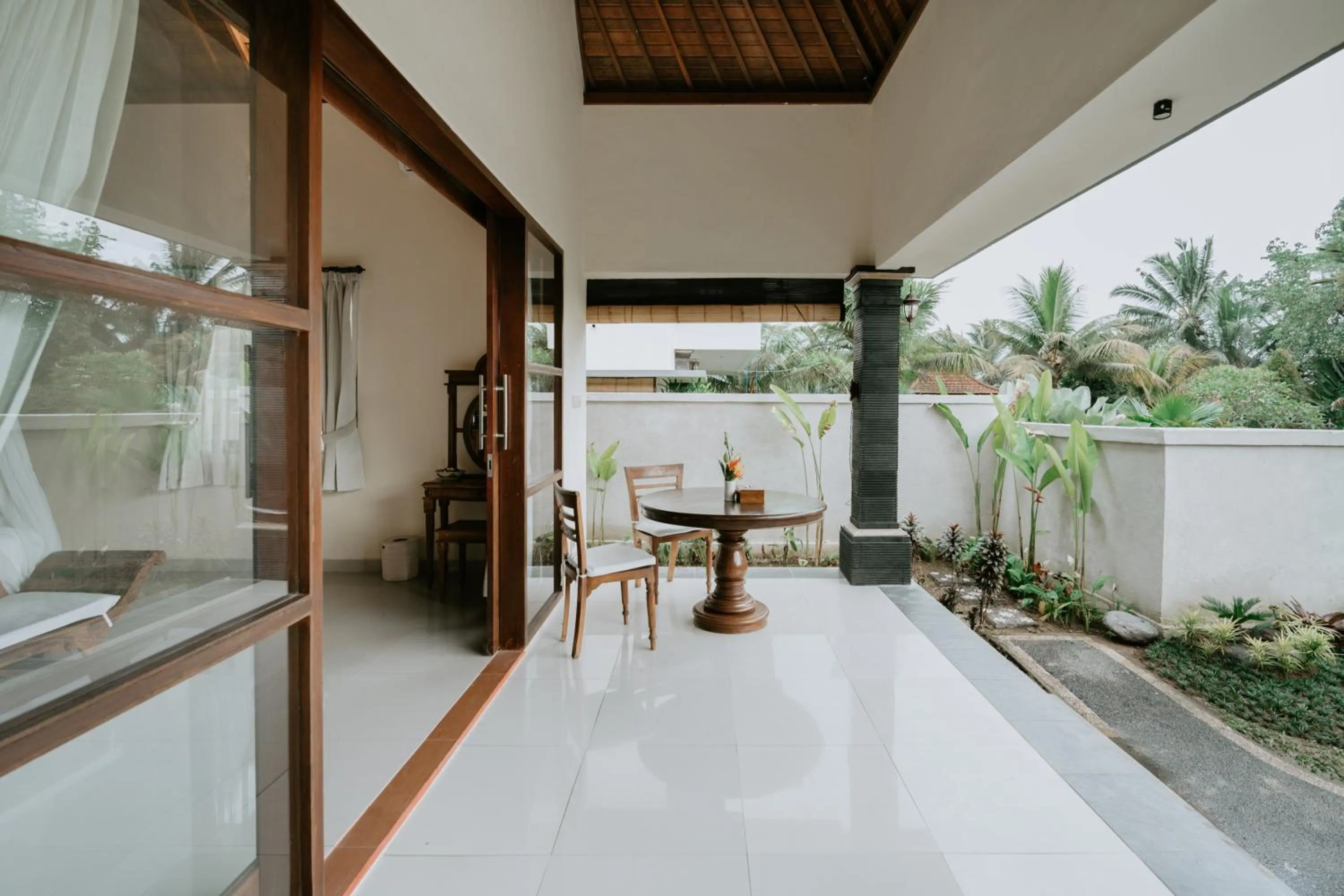 Balcony/Terrace in Meng Bengil Villa