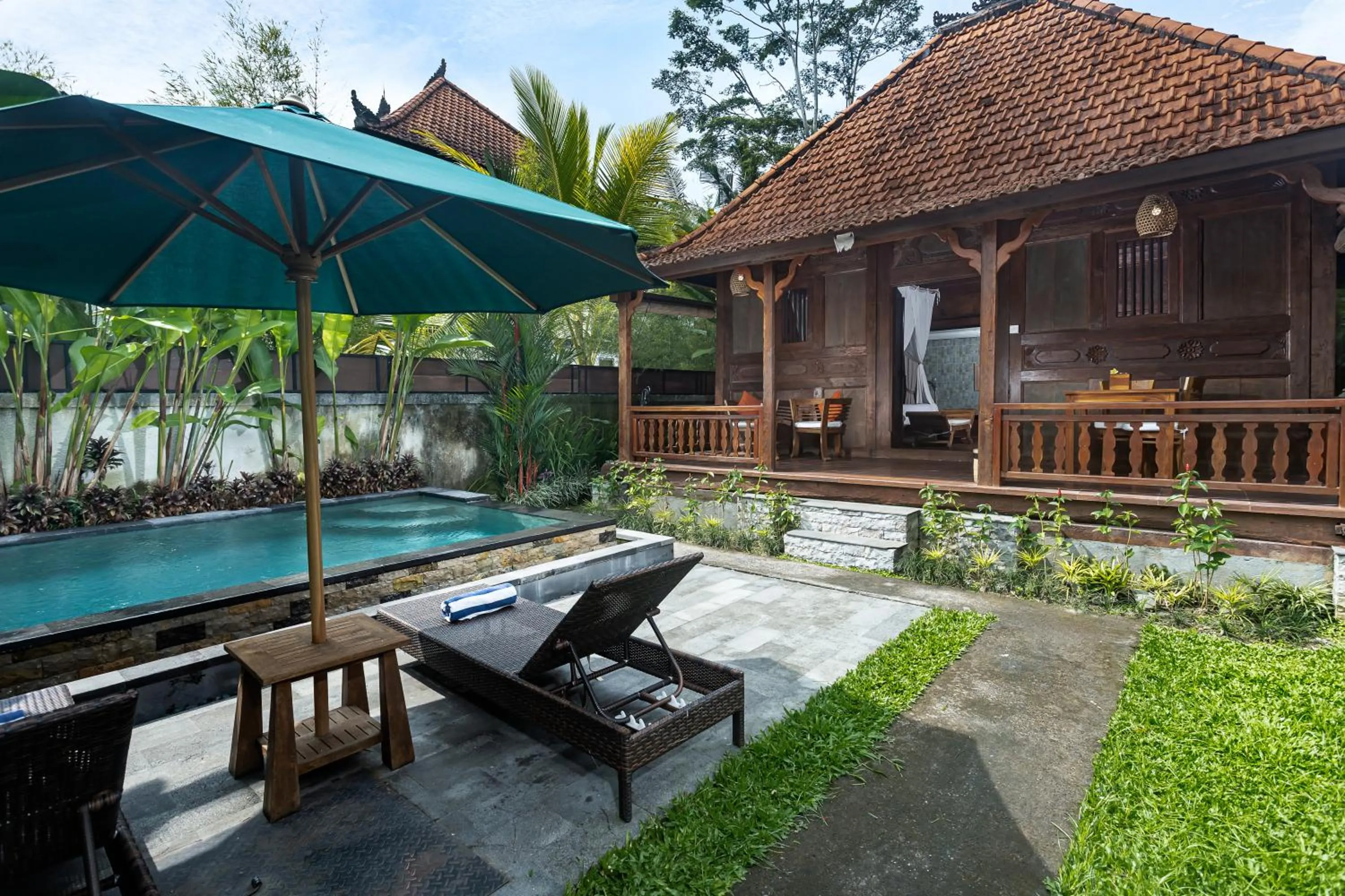Pool view in Meng Bengil Villa
